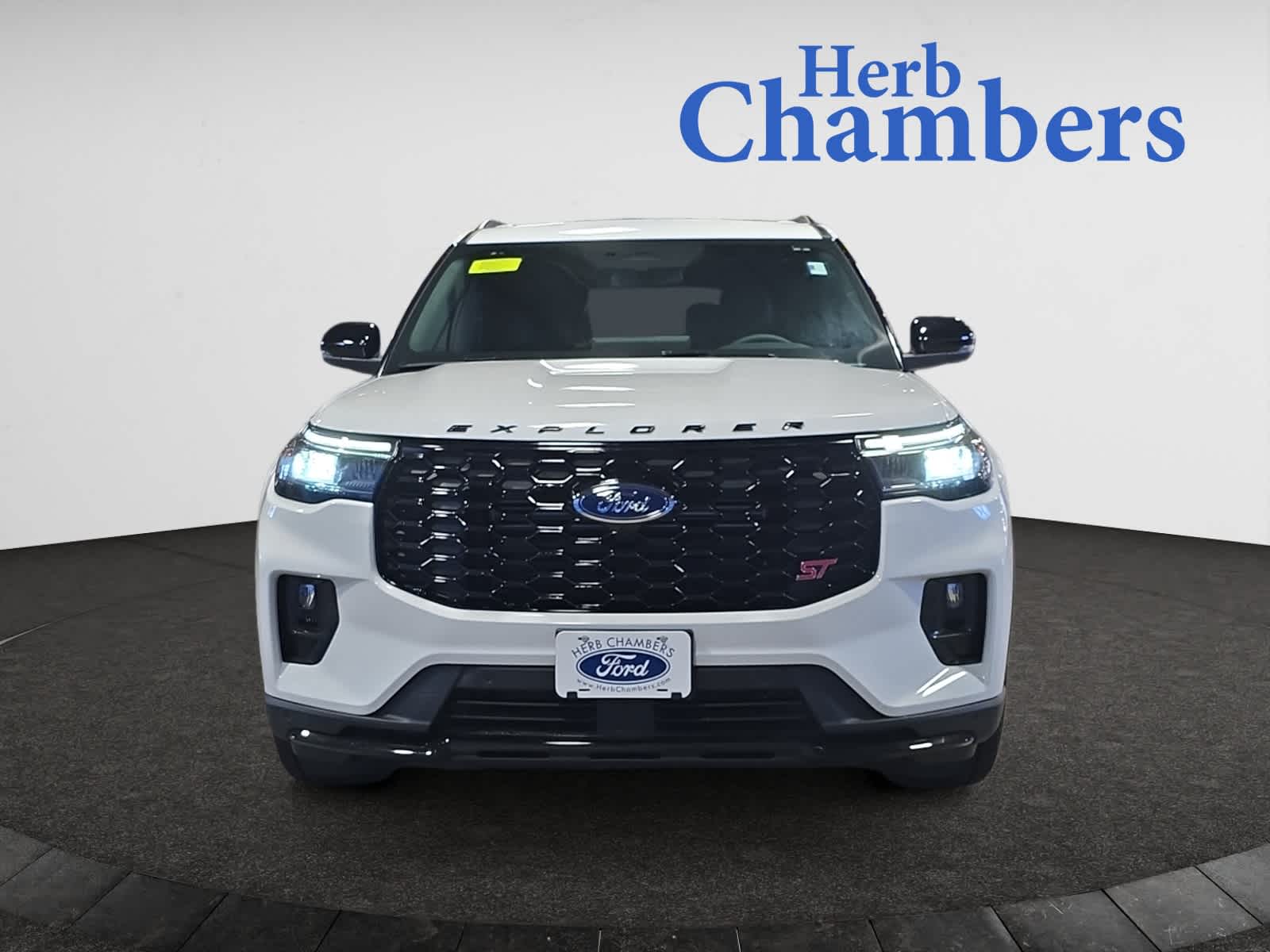 new 2025 Ford Explorer car, priced at $62,655