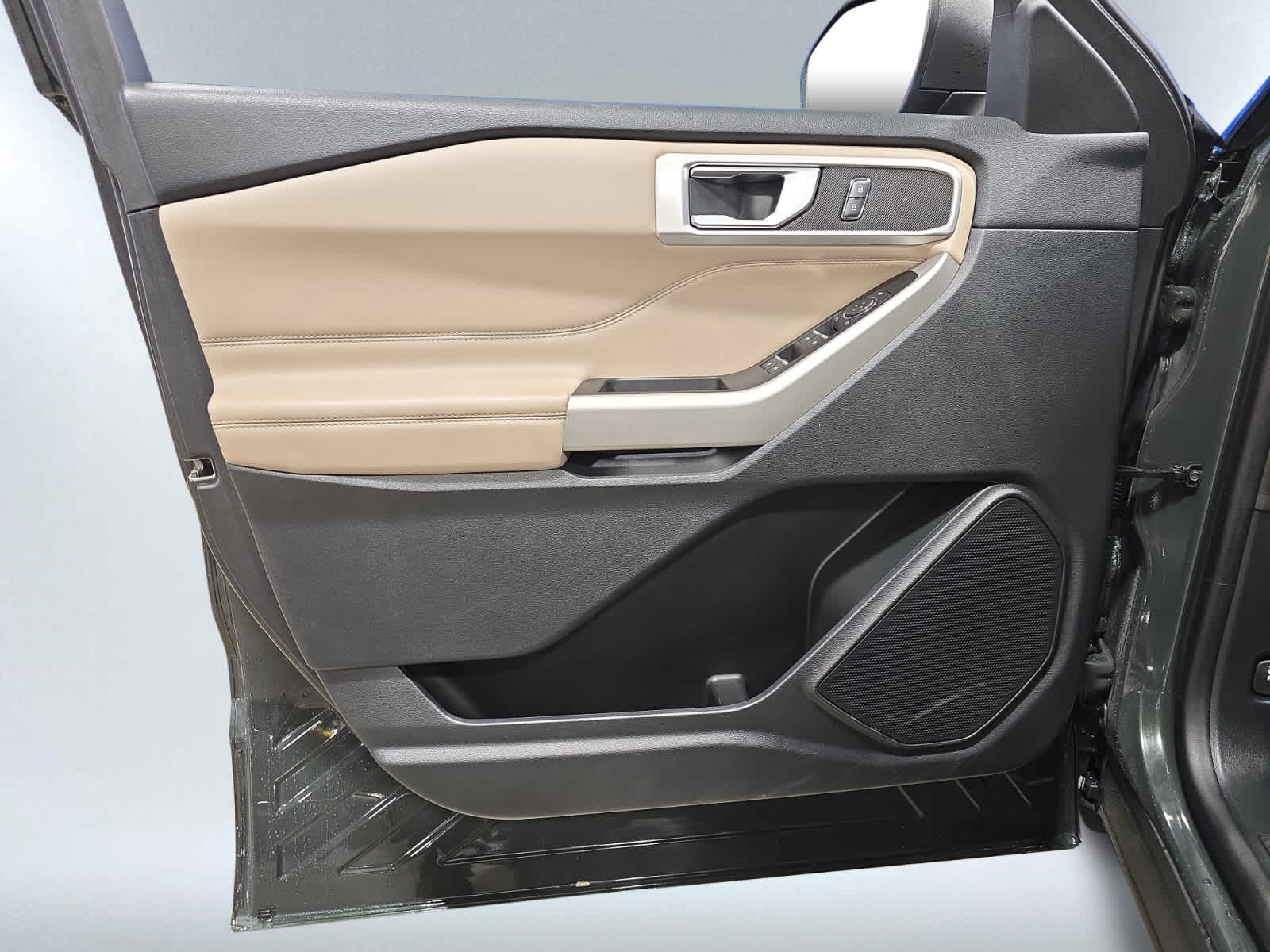 used 2022 Ford Explorer car, priced at $30,393