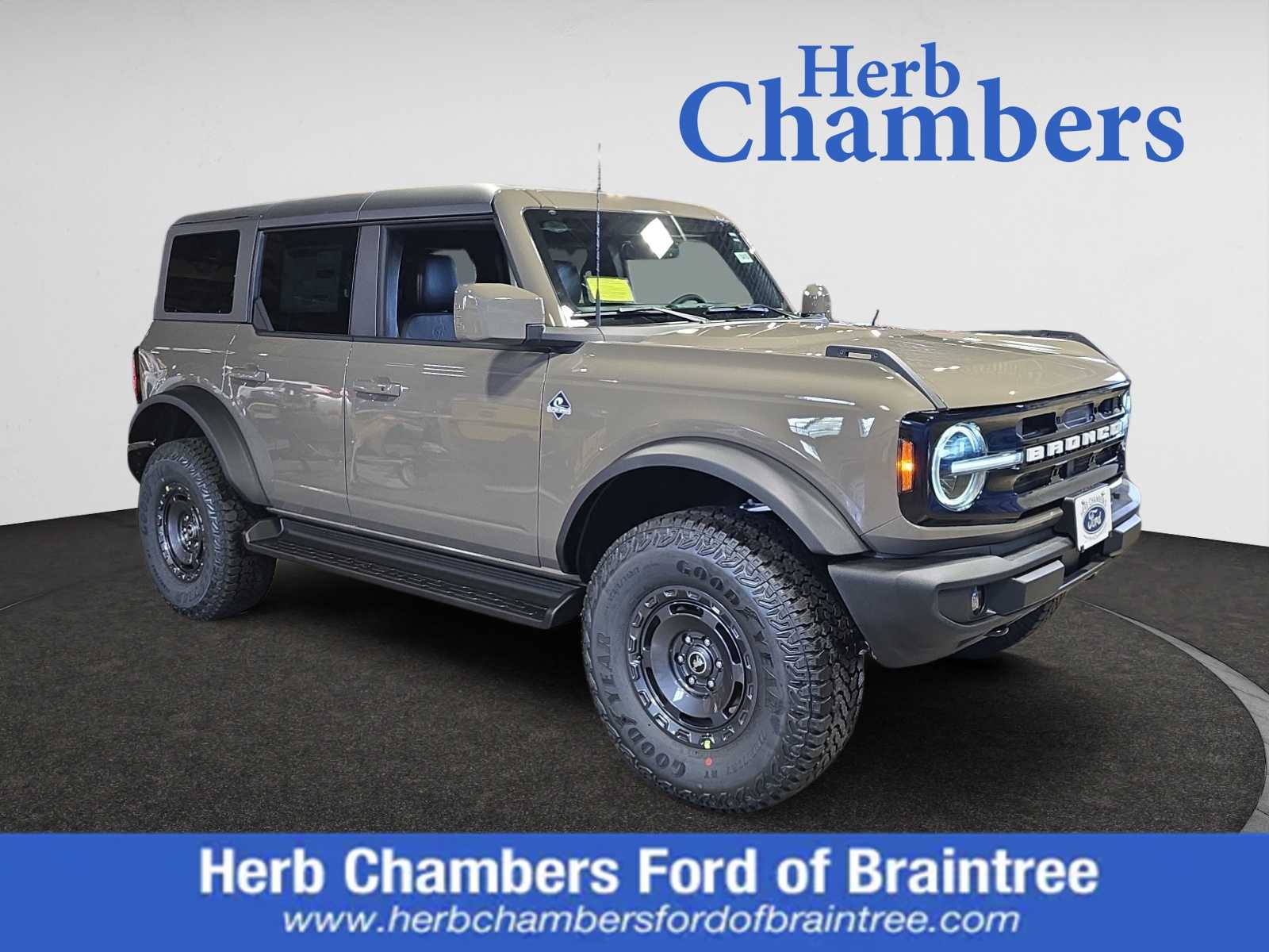 new 2025 Ford Bronco car, priced at $56,395