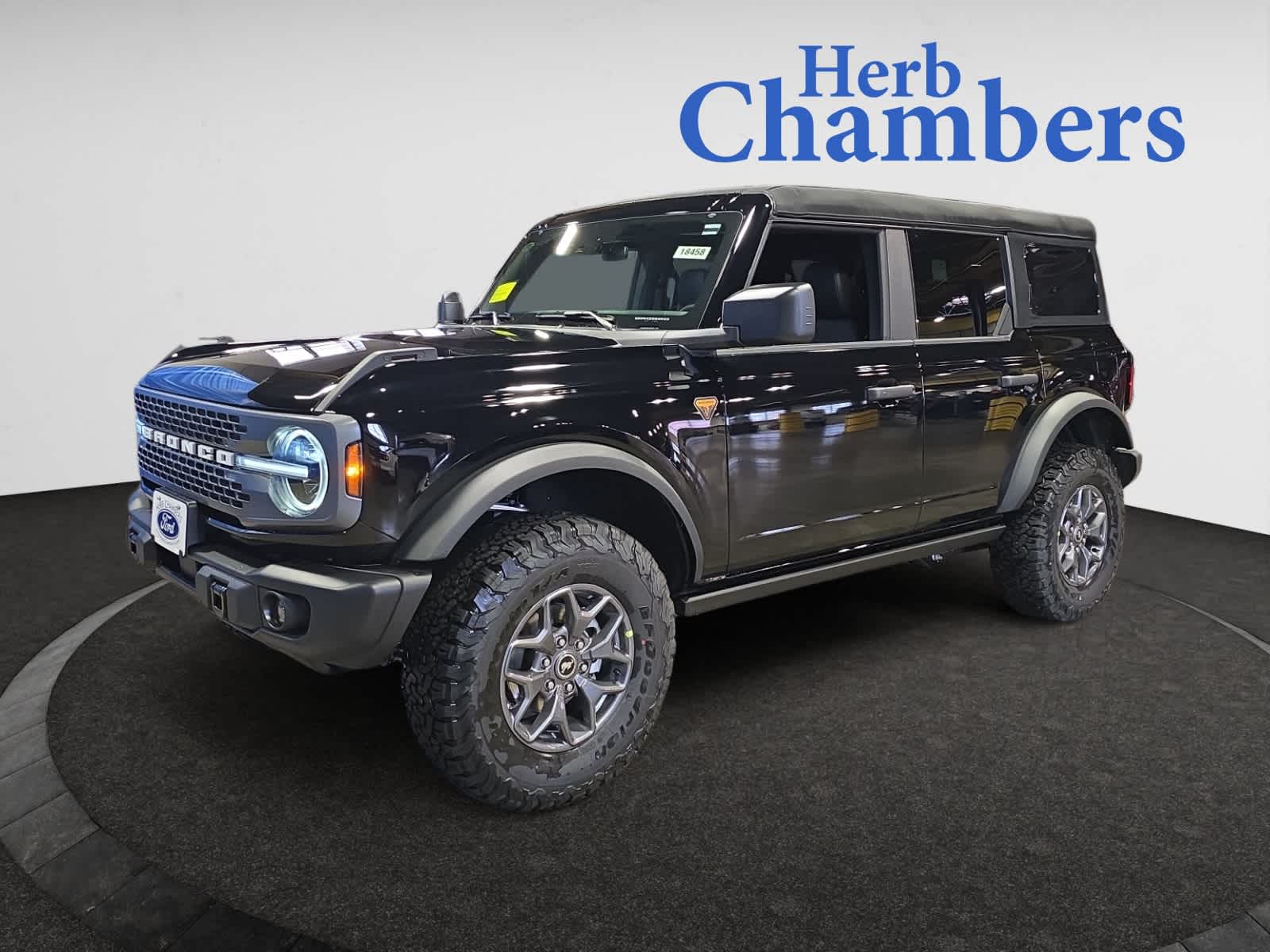 new 2025 Ford Bronco car, priced at $55,195