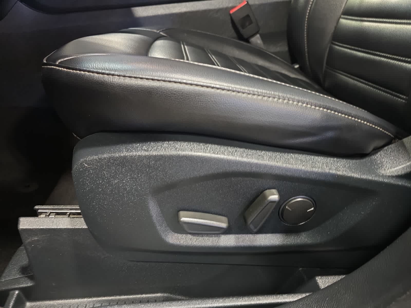 used 2020 Ford Edge car, priced at $20,481