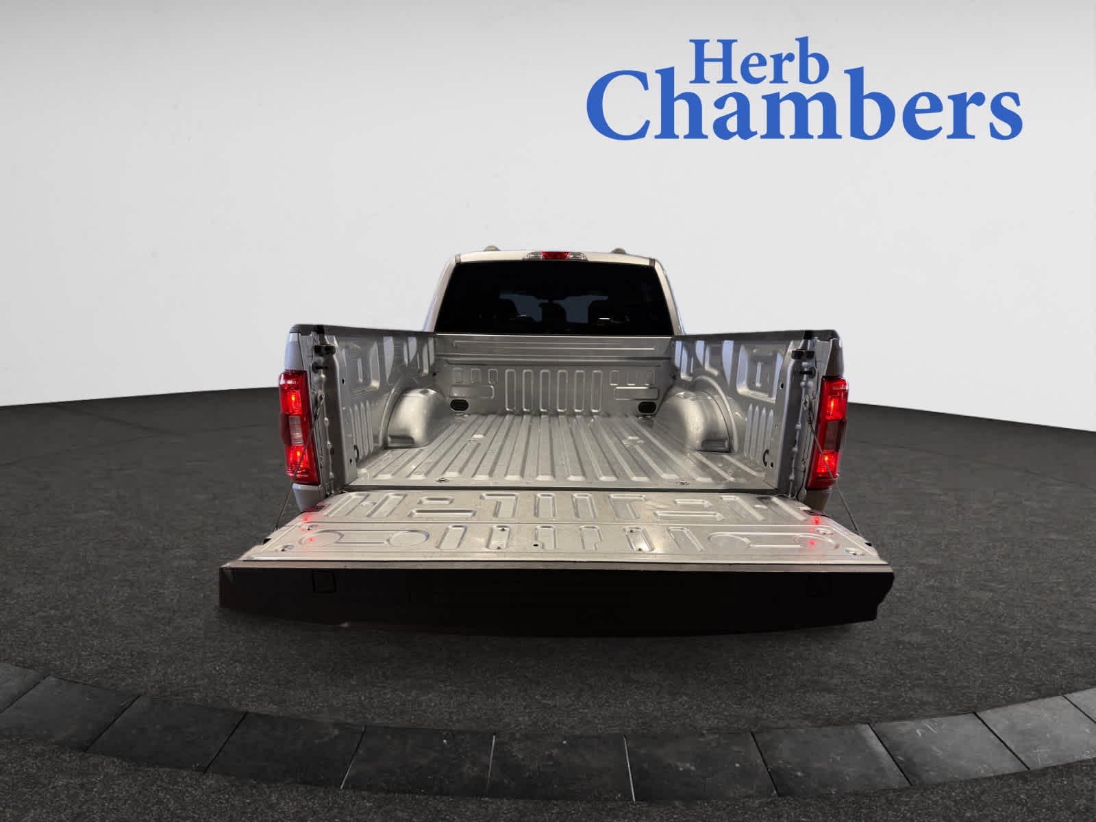 used 2021 Ford F-150 car, priced at $32,487