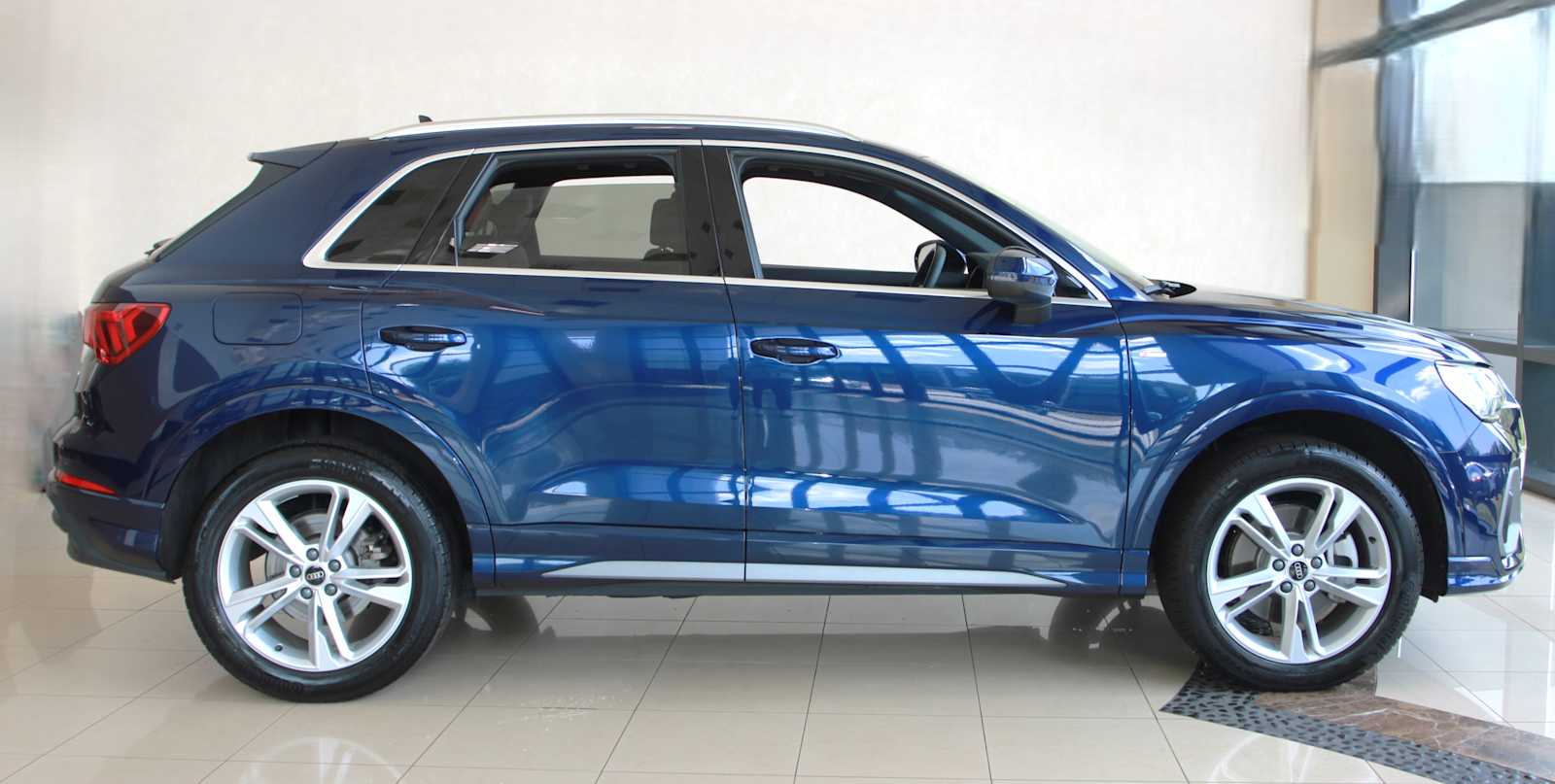 used 2023 Audi Q3 car, priced at $30,478