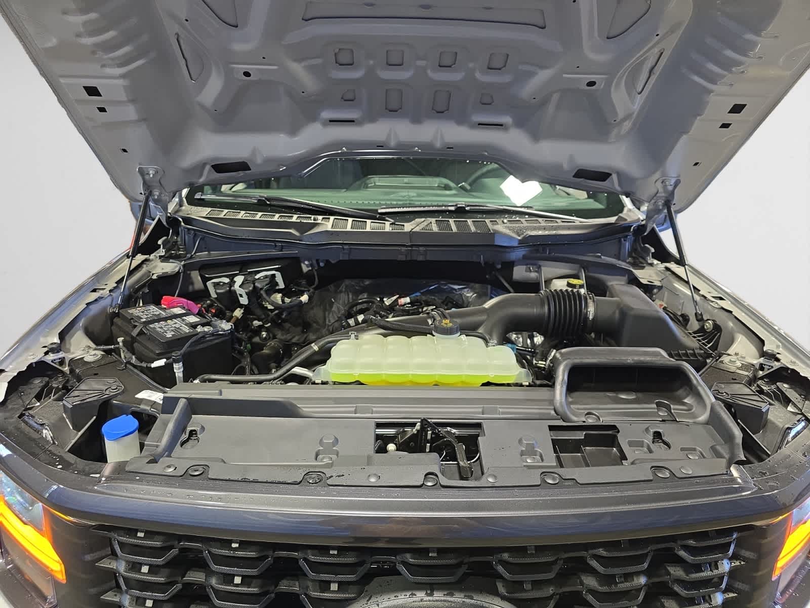 new 2025 Ford F-150 car, priced at $49,695