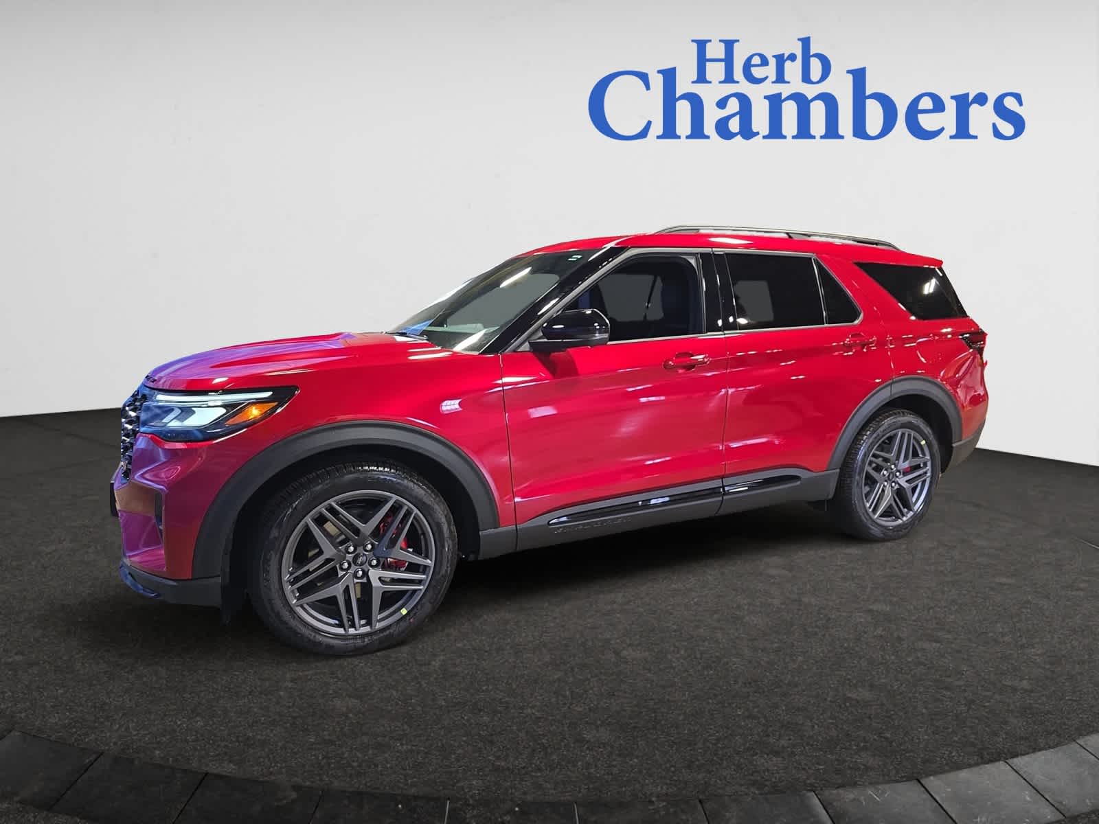new 2025 Ford Explorer car, priced at $62,450