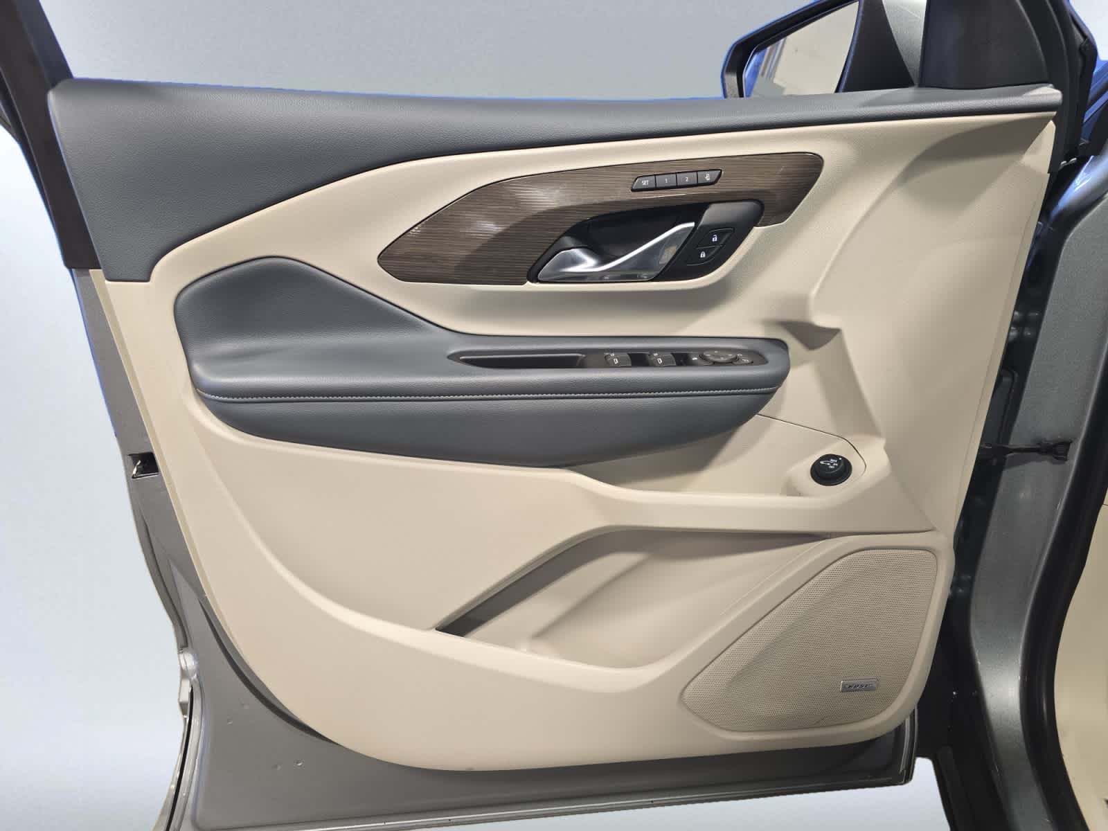 used 2023 GMC Terrain car, priced at $26,887