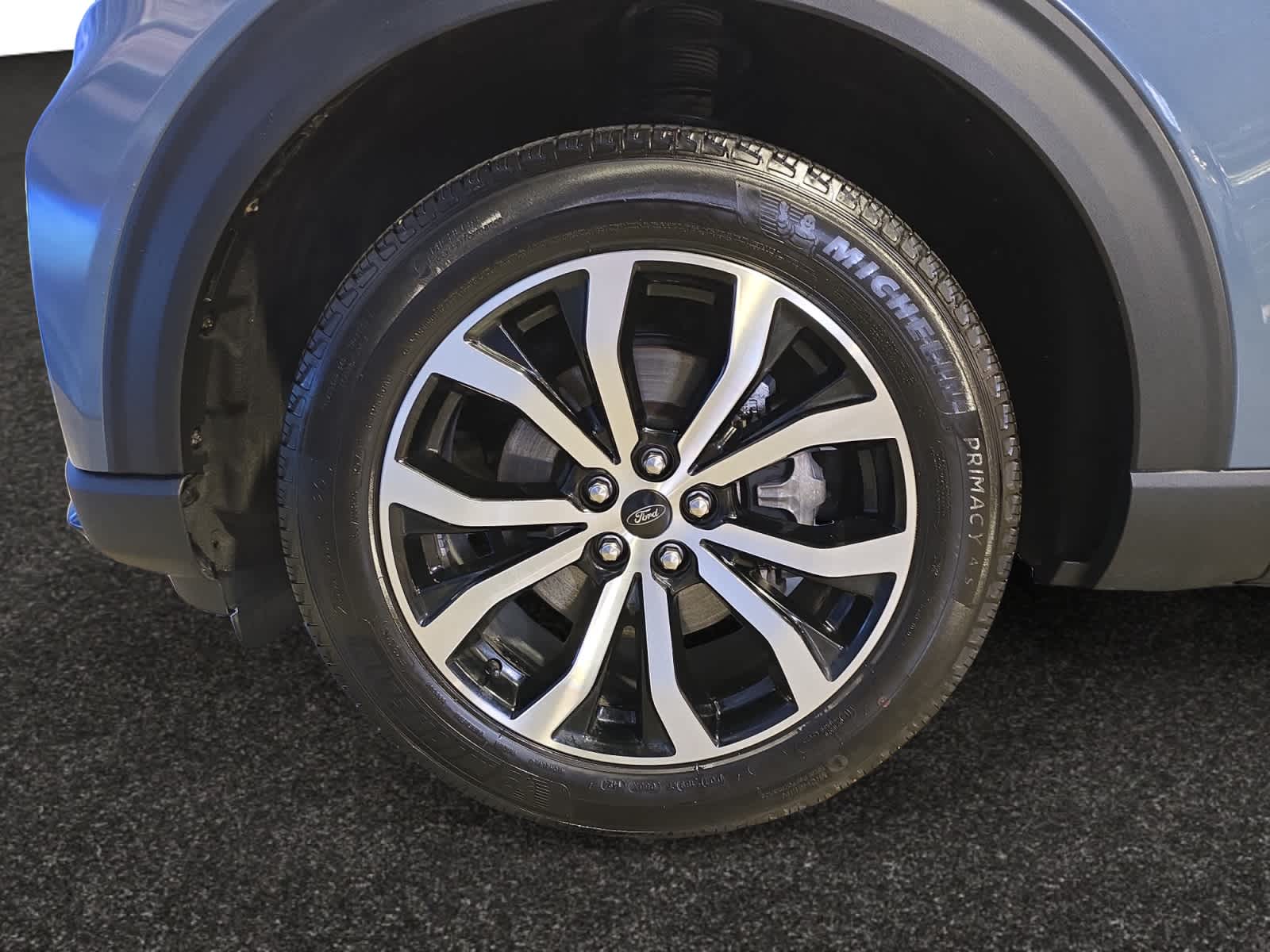 used 2025 Ford Explorer car, priced at $40,297