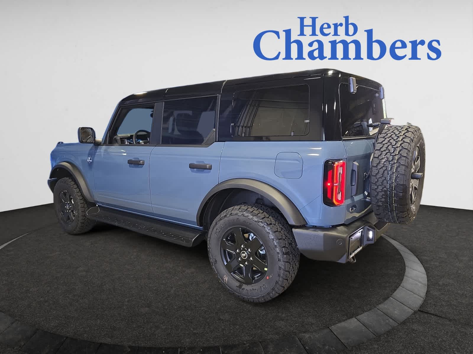 new 2025 Ford Bronco car, priced at $52,395