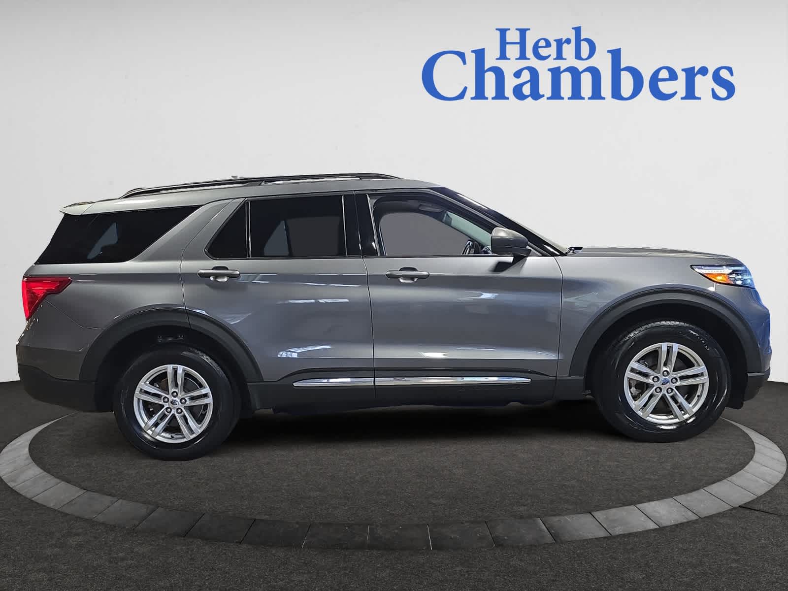 used 2022 Ford Explorer car, priced at $31,137