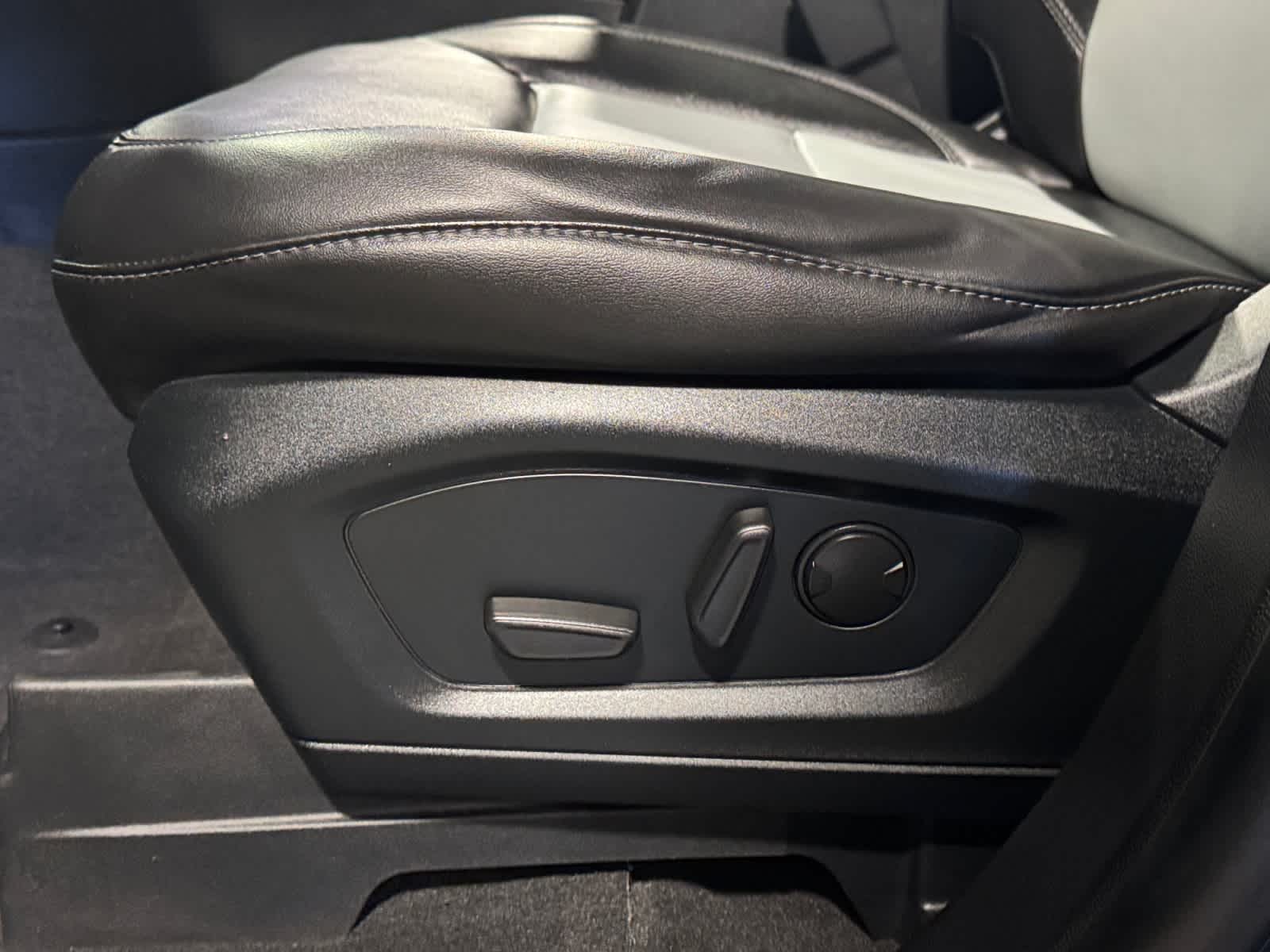 used 2022 Ford Explorer car, priced at $32,465