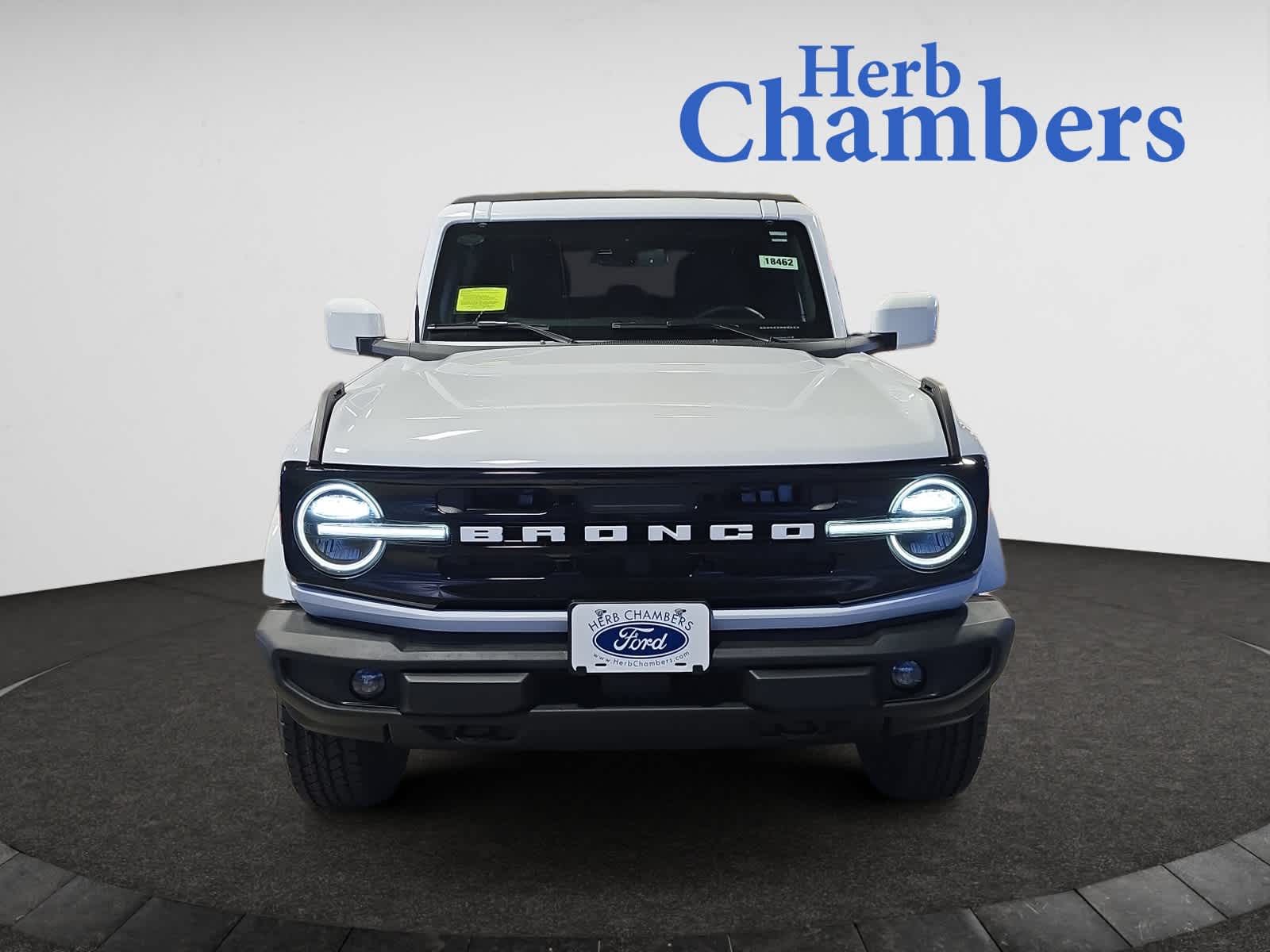 new 2025 Ford Bronco car, priced at $48,295