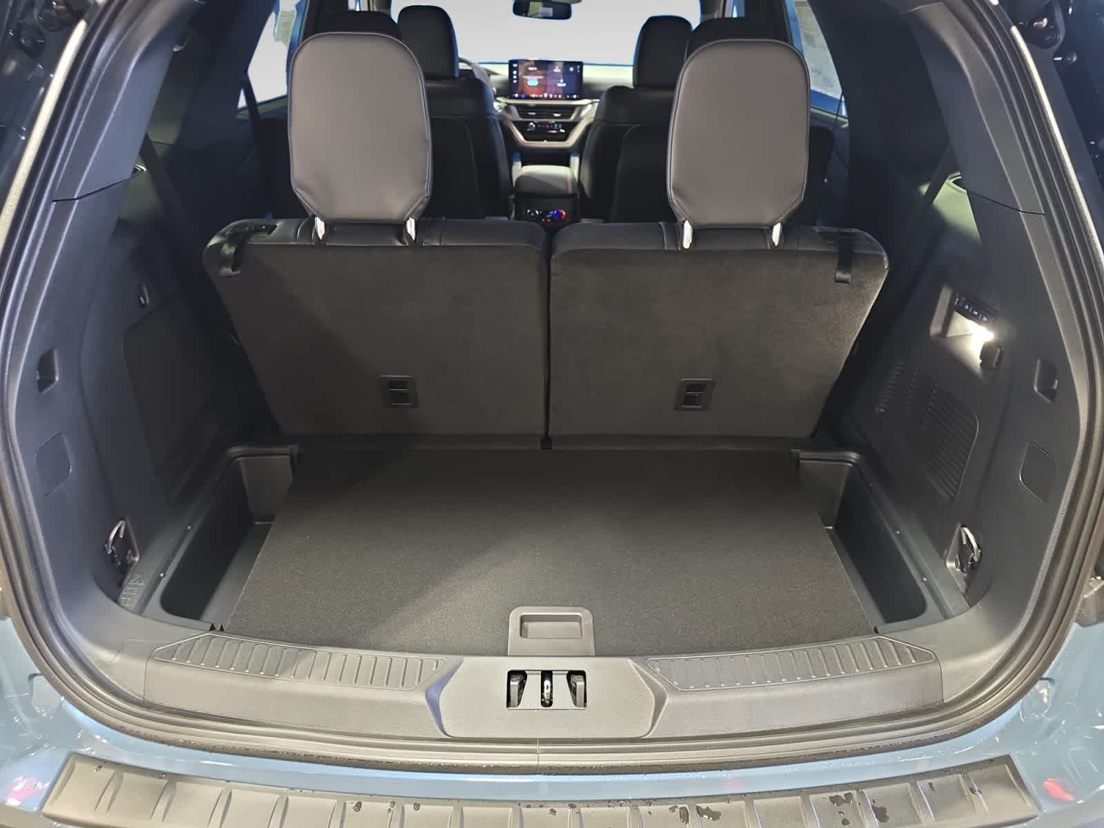 new 2025 Ford Explorer car, priced at $62,450