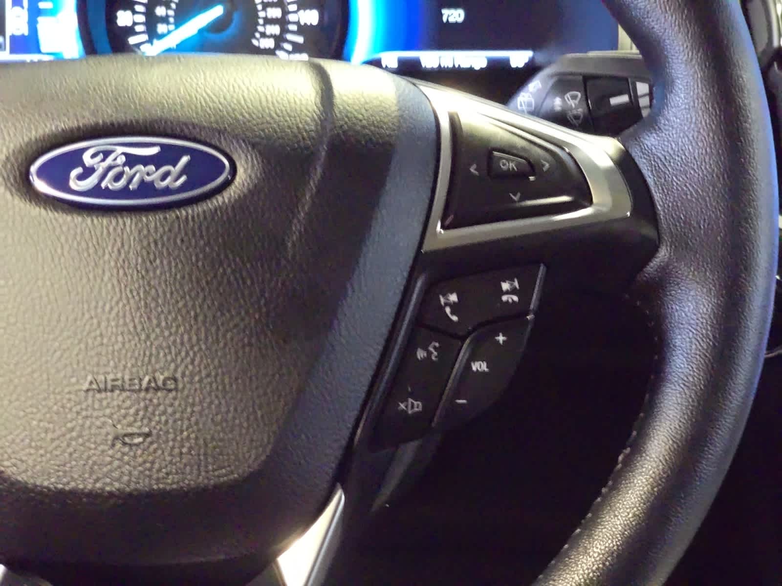 used 2022 Ford Edge car, priced at $28,367