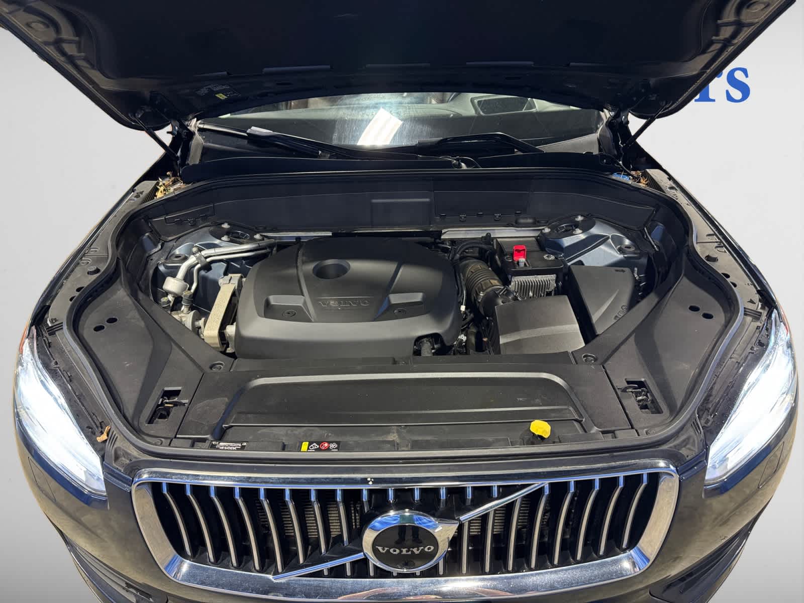 used 2020 Volvo XC90 car, priced at $25,286