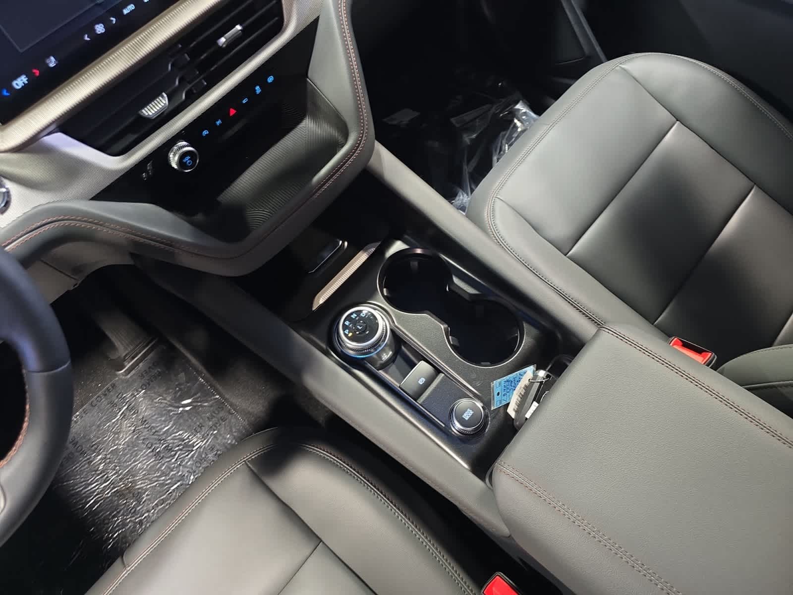 new 2025 Ford Explorer car, priced at $48,895