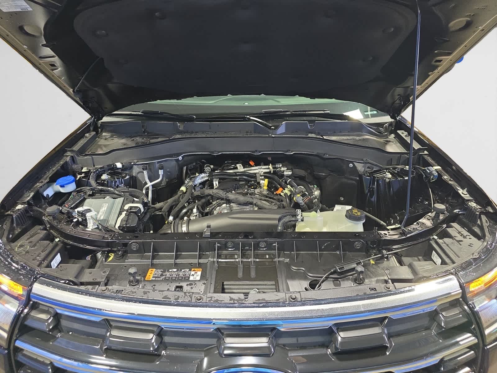 new 2025 Ford Explorer car, priced at $42,145