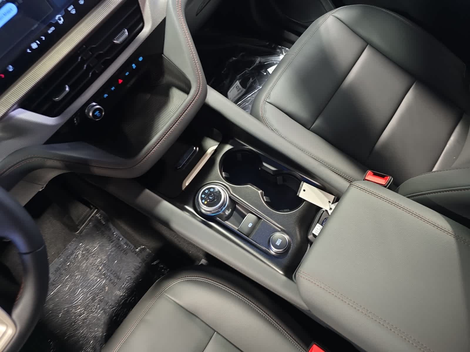 new 2025 Ford Explorer car, priced at $48,800
