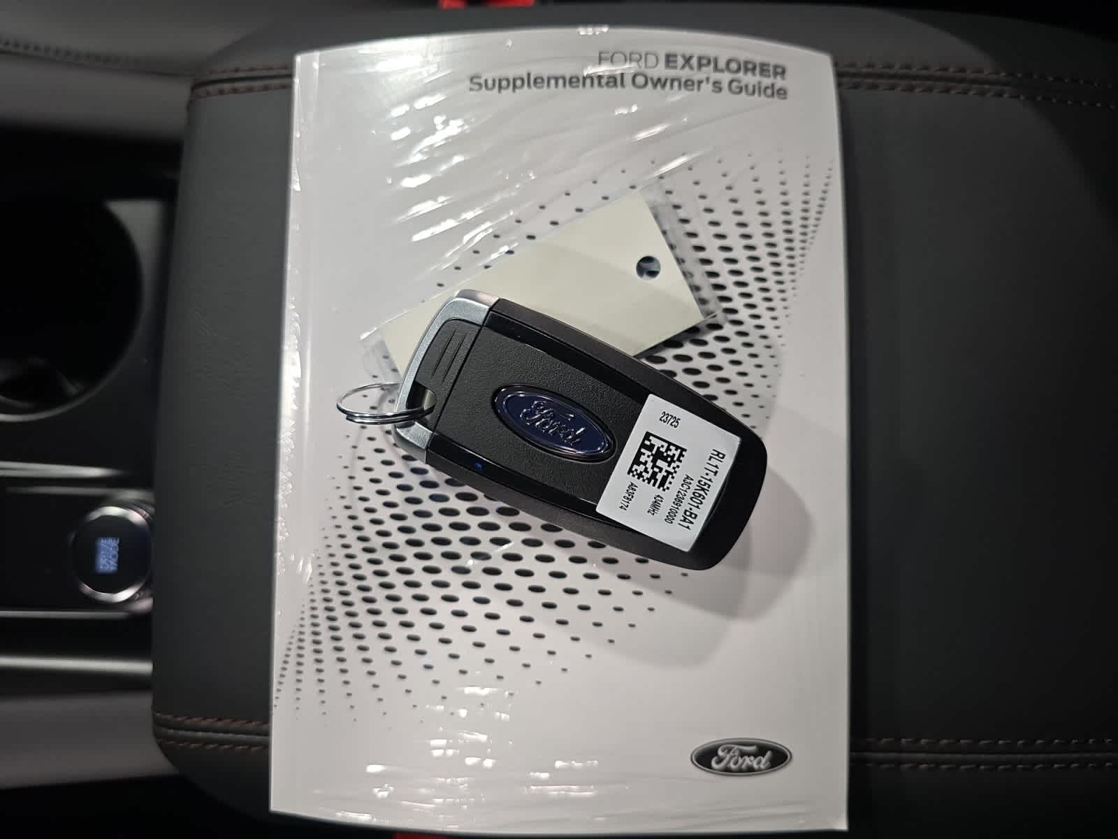 new 2025 Ford Explorer car, priced at $48,300