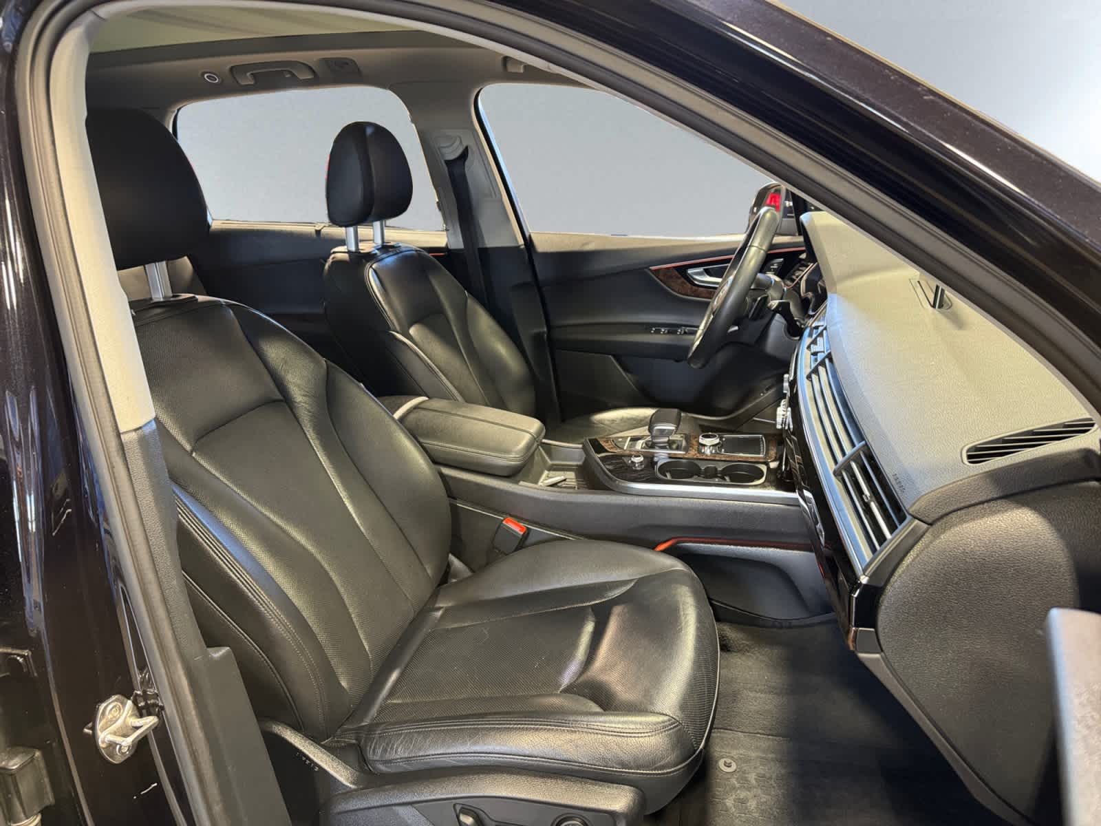 used 2018 Audi Q7 car, priced at $18,988