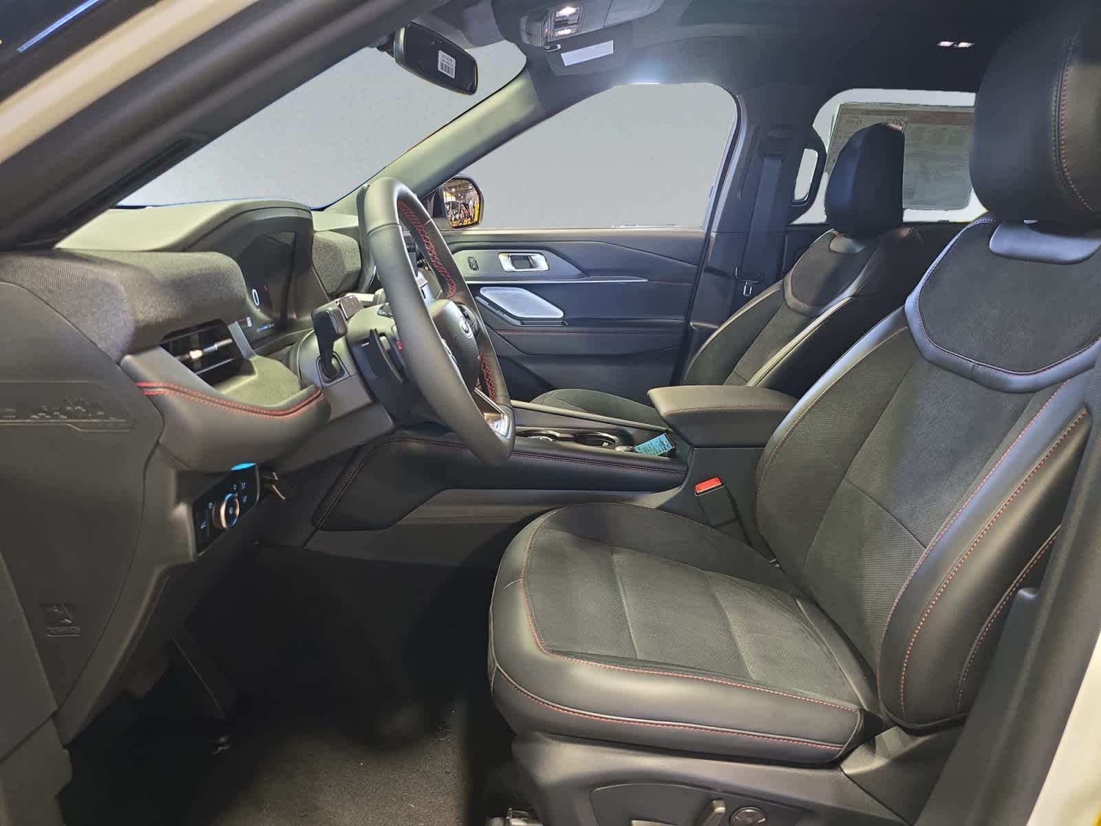 new 2025 Ford Explorer car, priced at $62,655