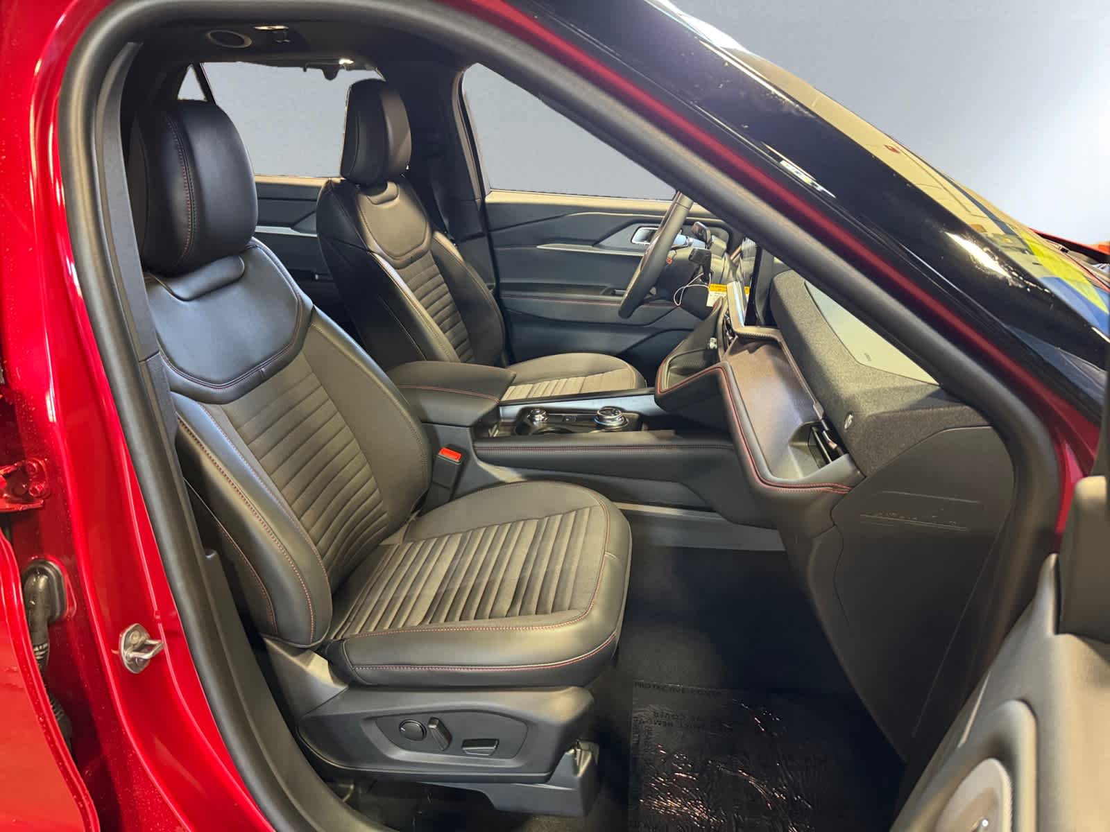 new 2025 Ford Explorer car, priced at $49,495
