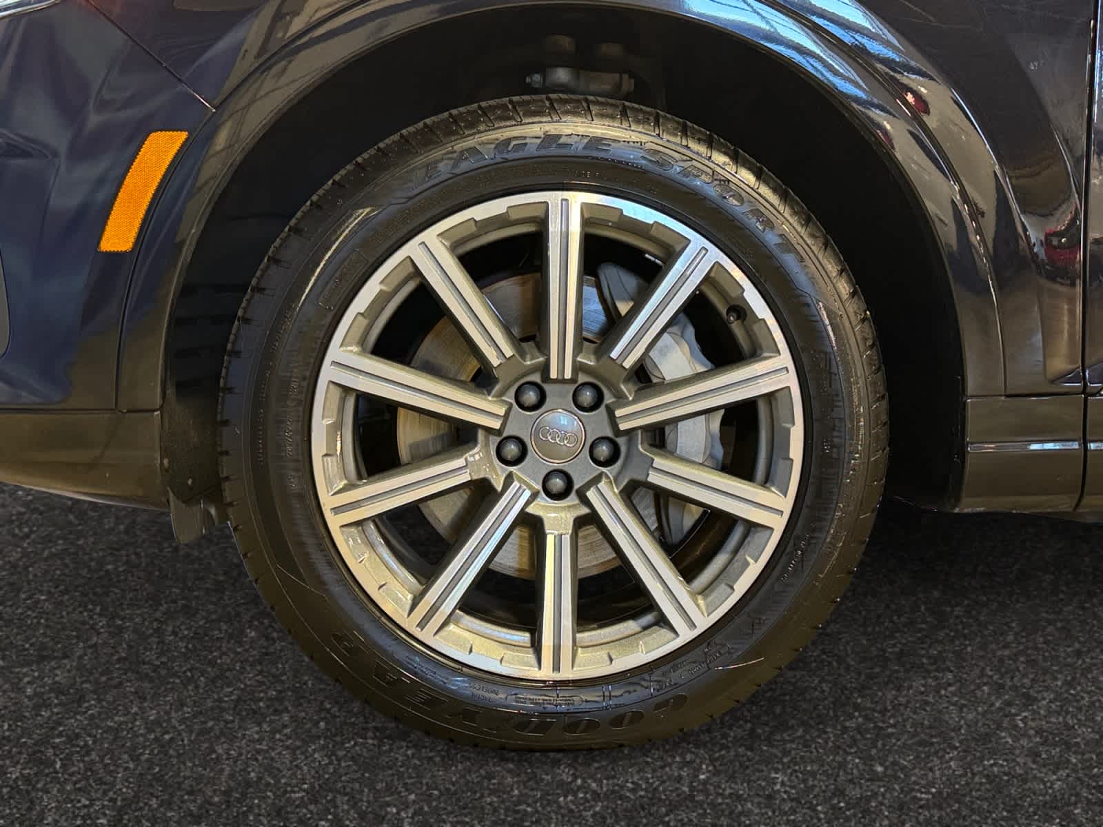 used 2018 Audi Q7 car, priced at $18,988