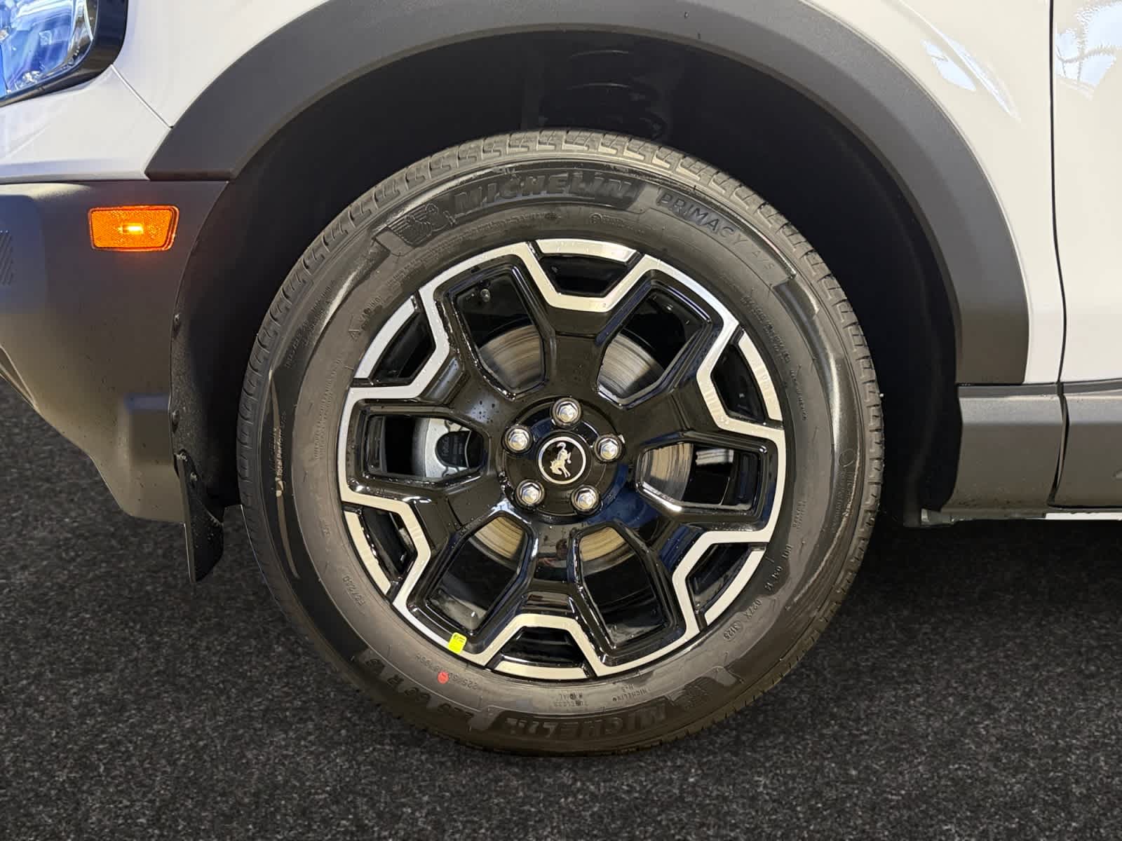 new 2025 Ford Bronco Sport car, priced at $37,495