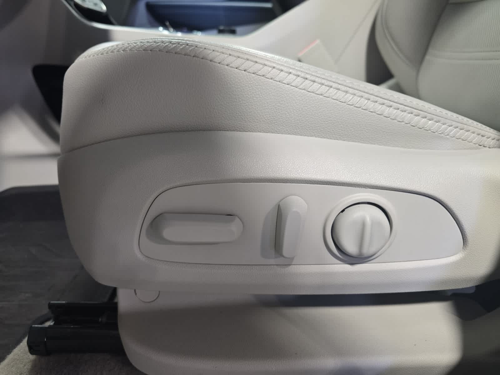 used 2023 GMC Terrain car, priced at $26,887