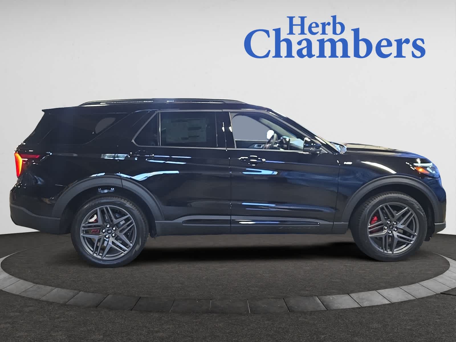 new 2025 Ford Explorer car, priced at $51,195