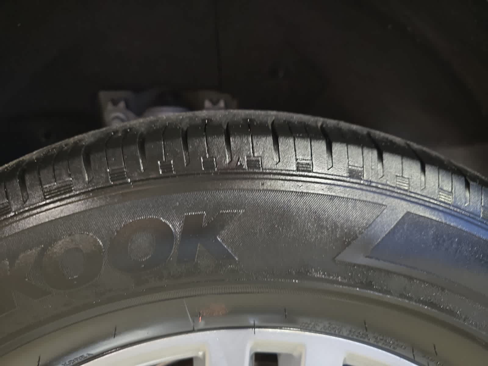 used 2022 Ford Explorer car, priced at $31,137