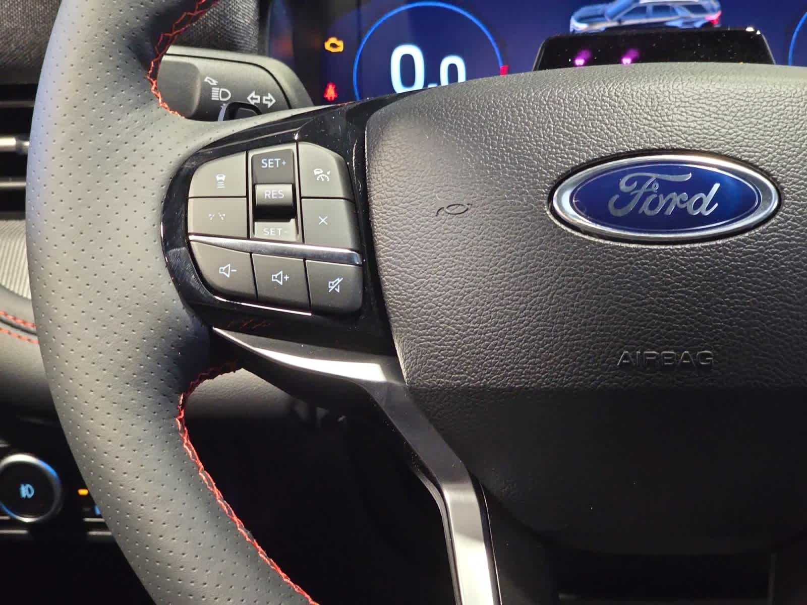 new 2025 Ford Explorer car, priced at $61,460