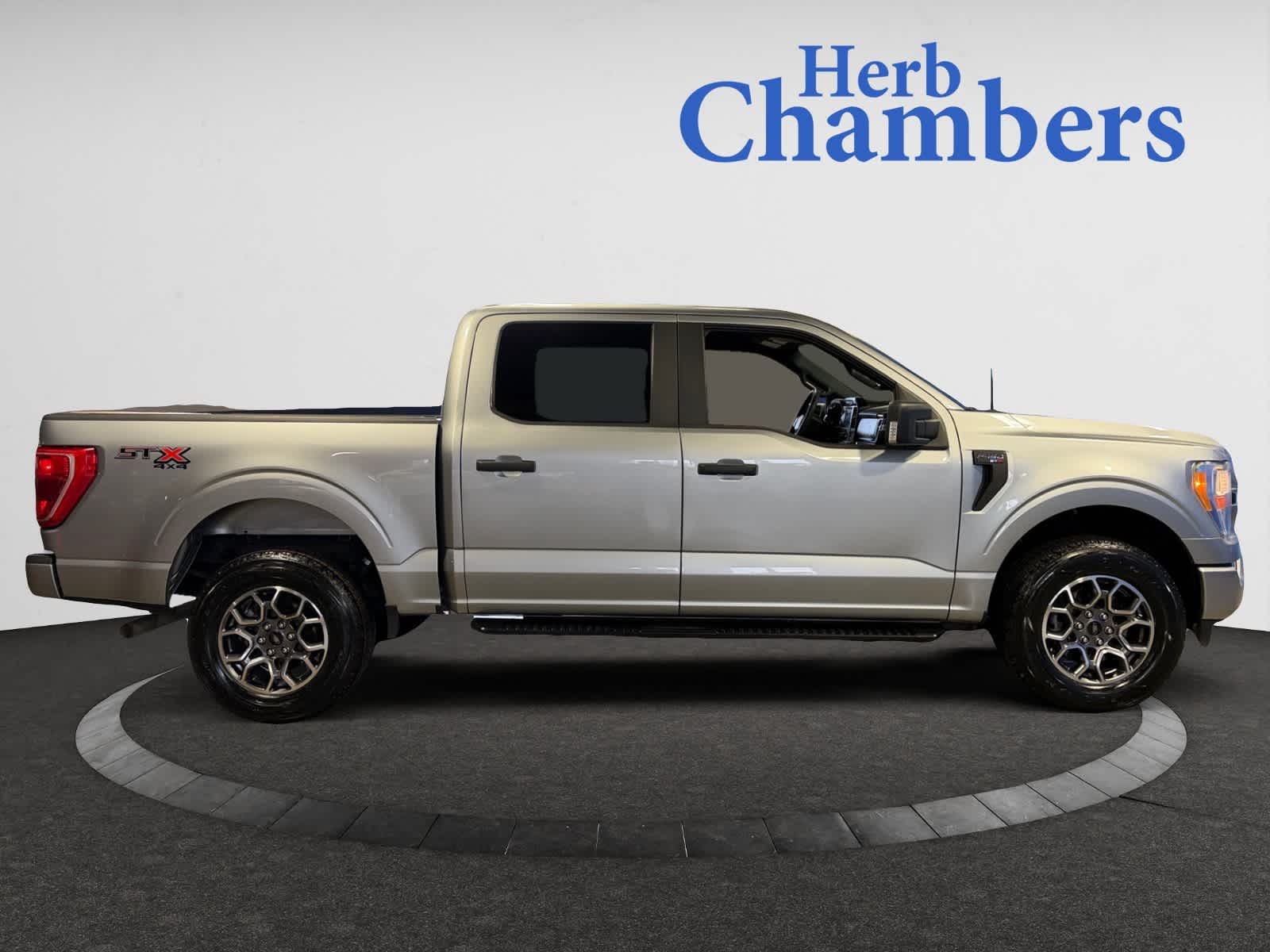 used 2021 Ford F-150 car, priced at $32,487