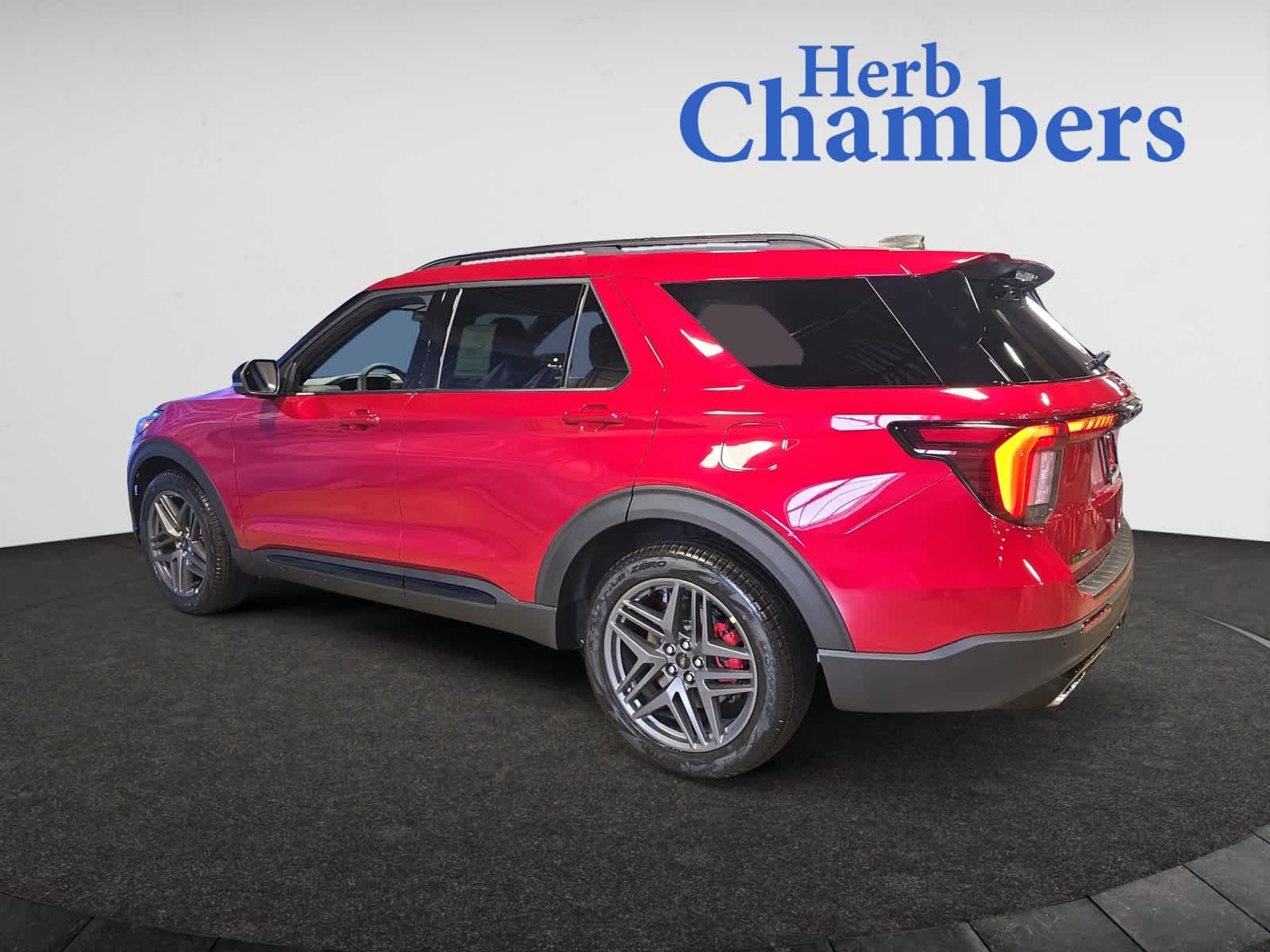 new 2025 Ford Explorer car, priced at $62,450