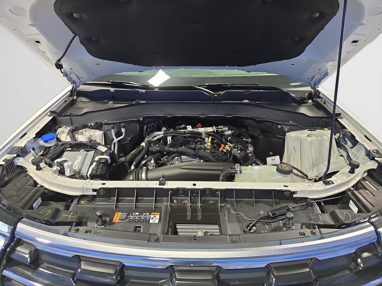 new 2025 Ford Explorer car, priced at $51,235