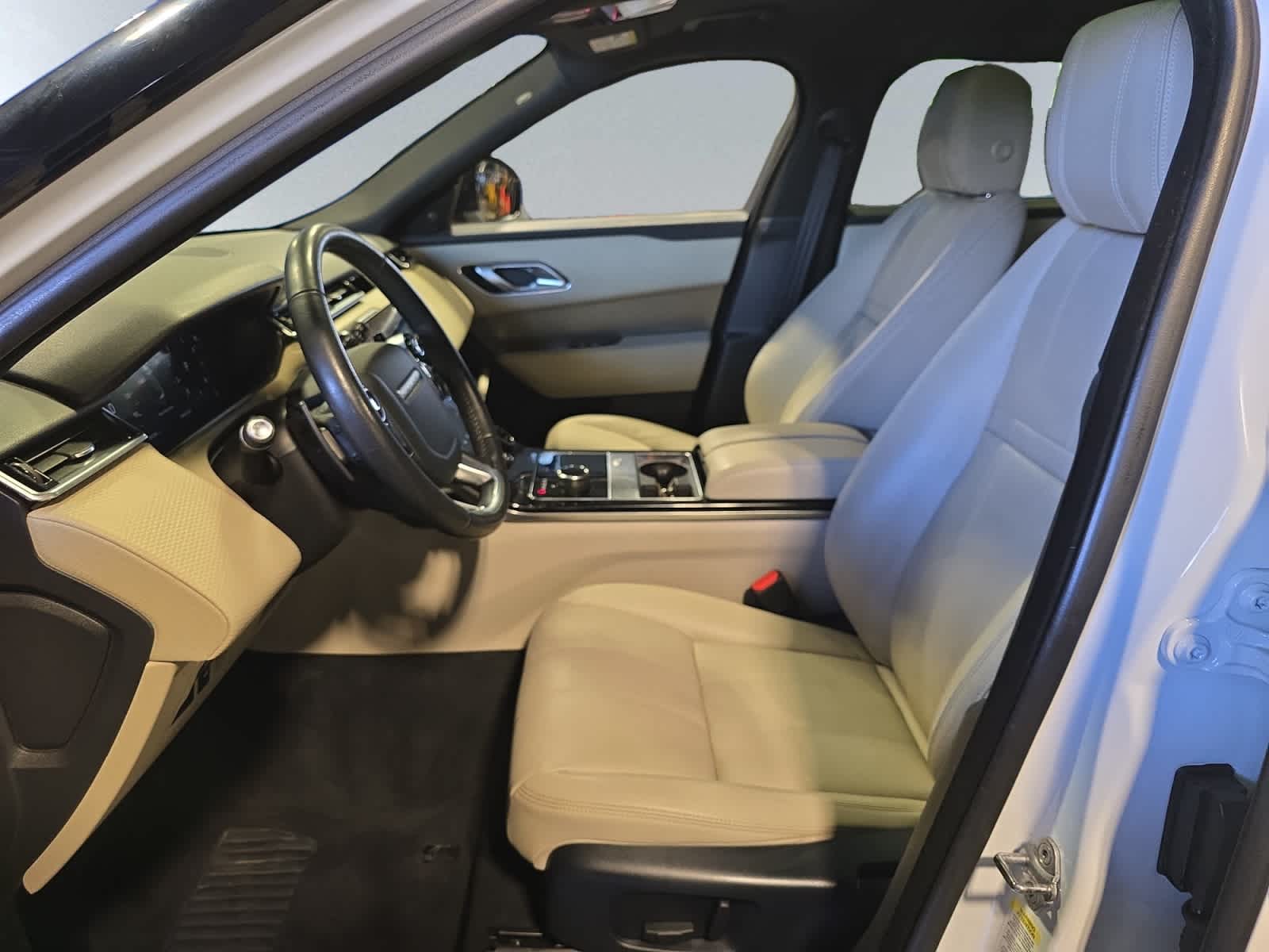 used 2019 Land Rover Range Rover Velar car, priced at $23,068