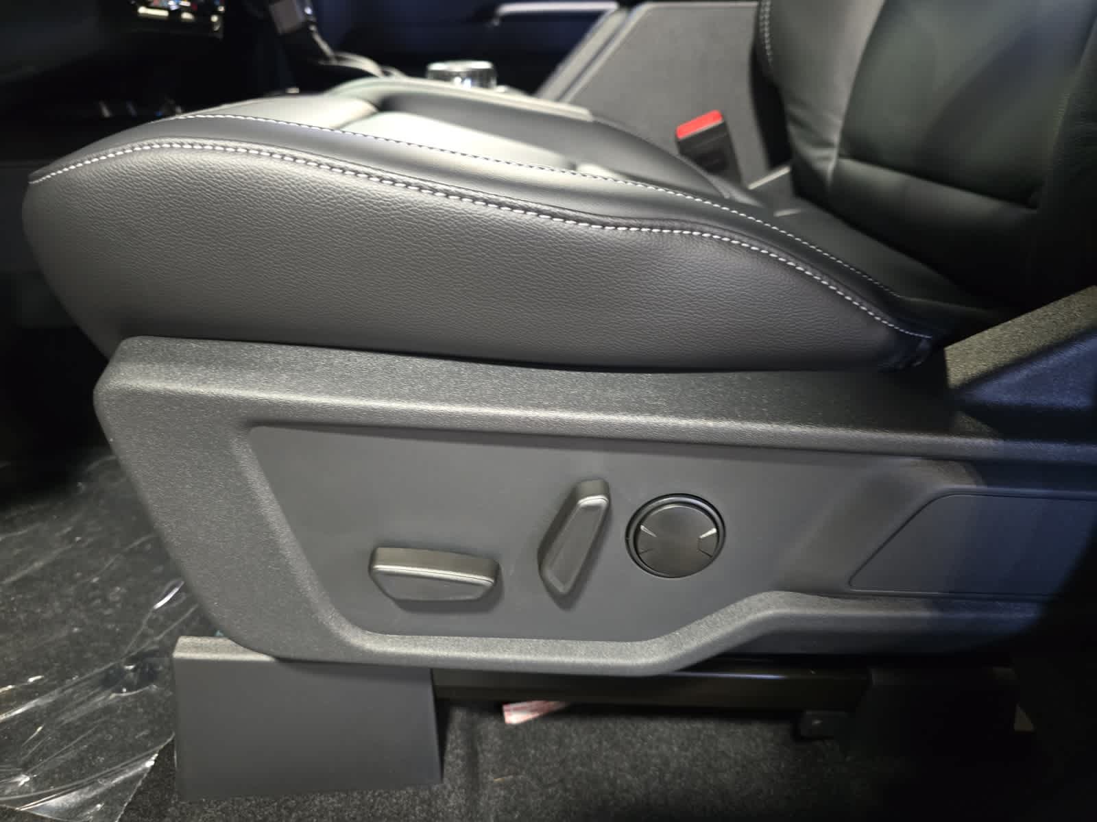 new 2025 Ford Bronco car, priced at $48,695