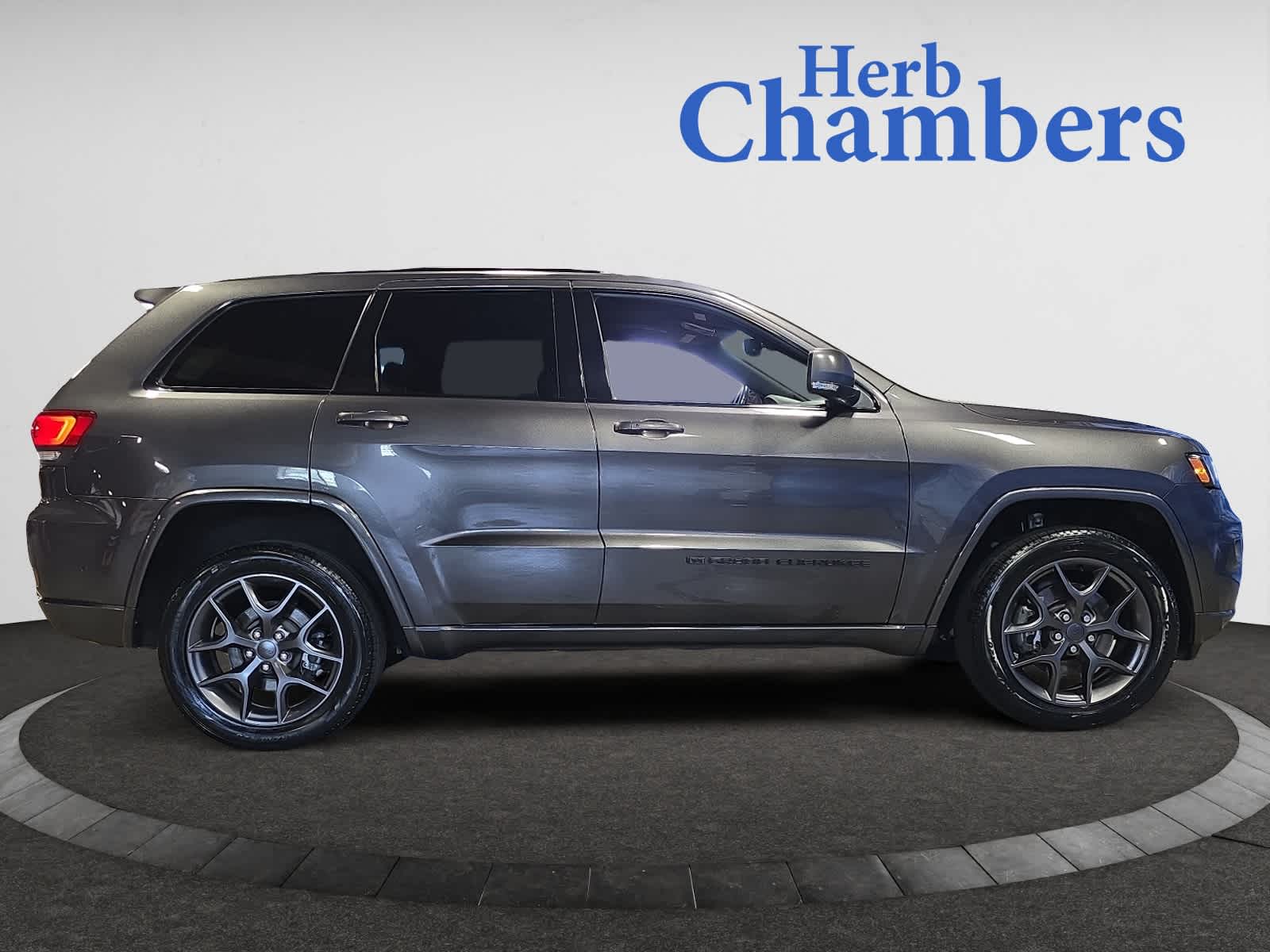 used 2021 Jeep Grand Cherokee car, priced at $30,684