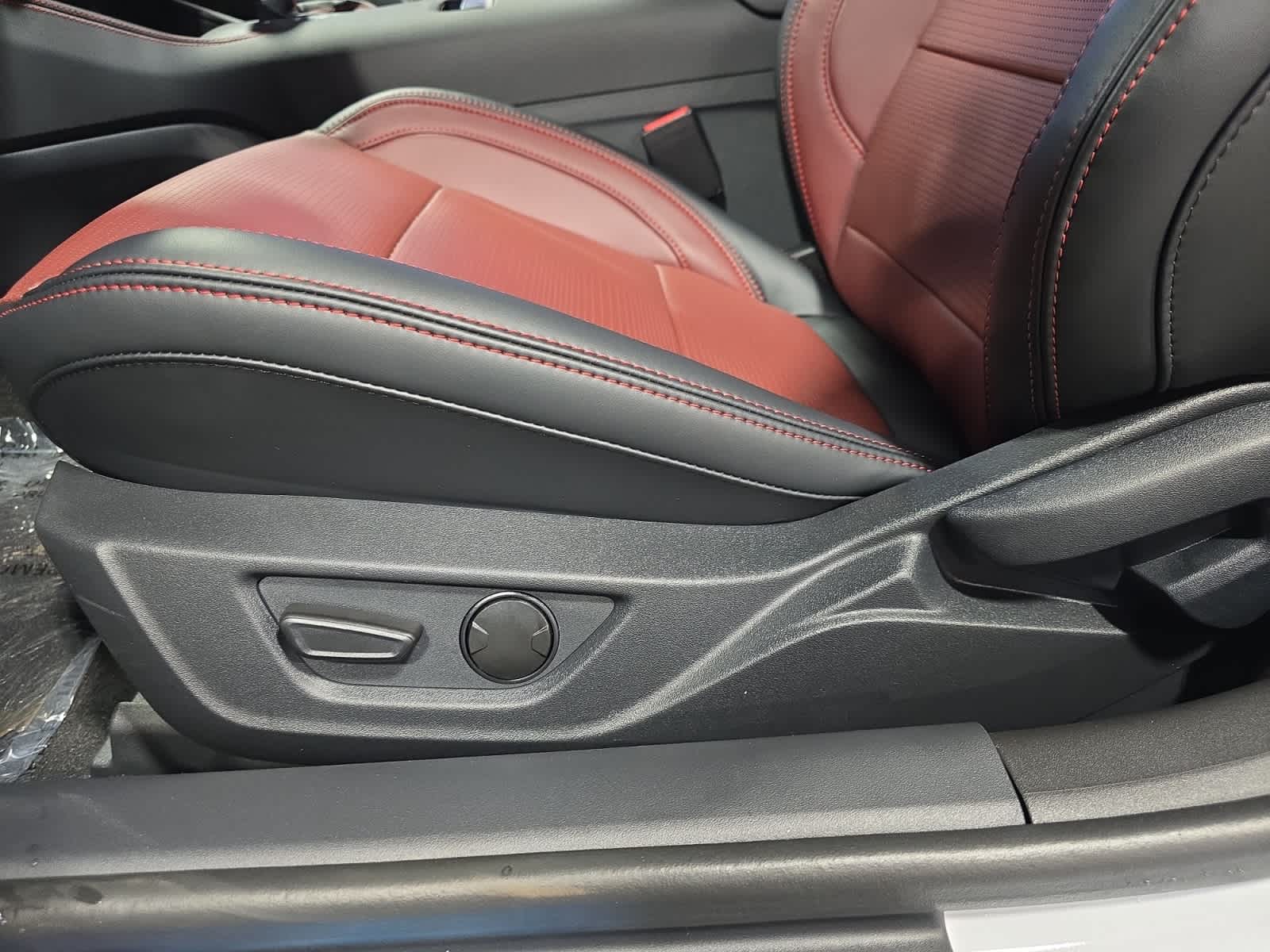 new 2025 Ford Mustang car, priced at $58,425