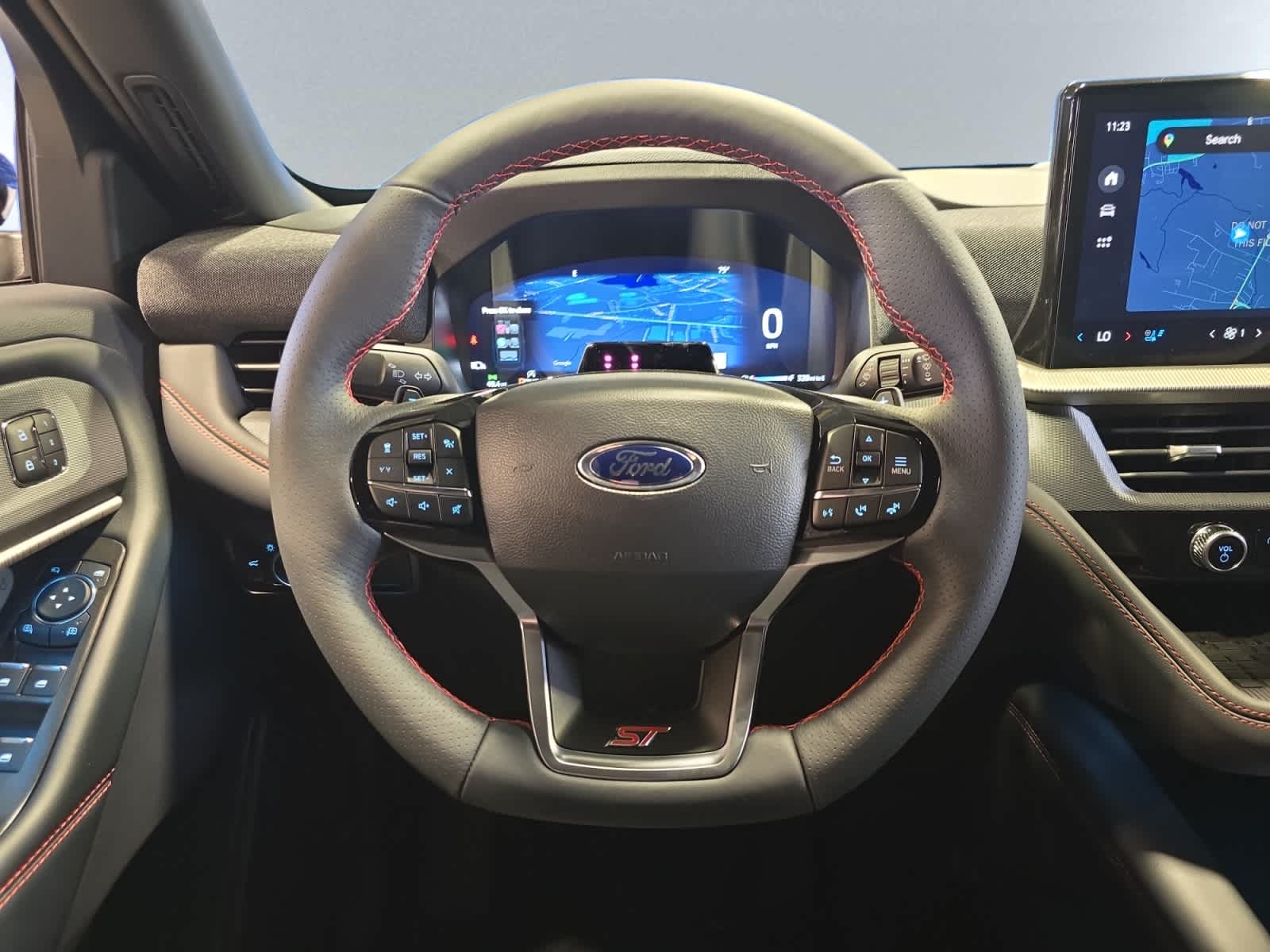 new 2025 Ford Explorer car, priced at $62,655