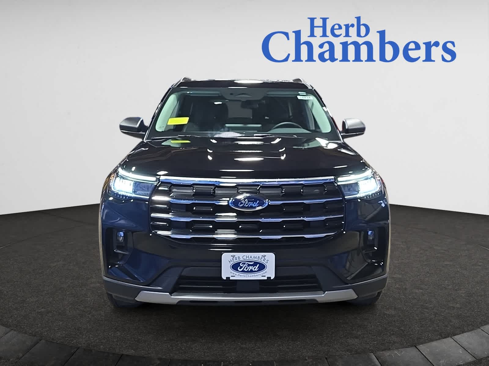 new 2025 Ford Explorer car, priced at $48,295