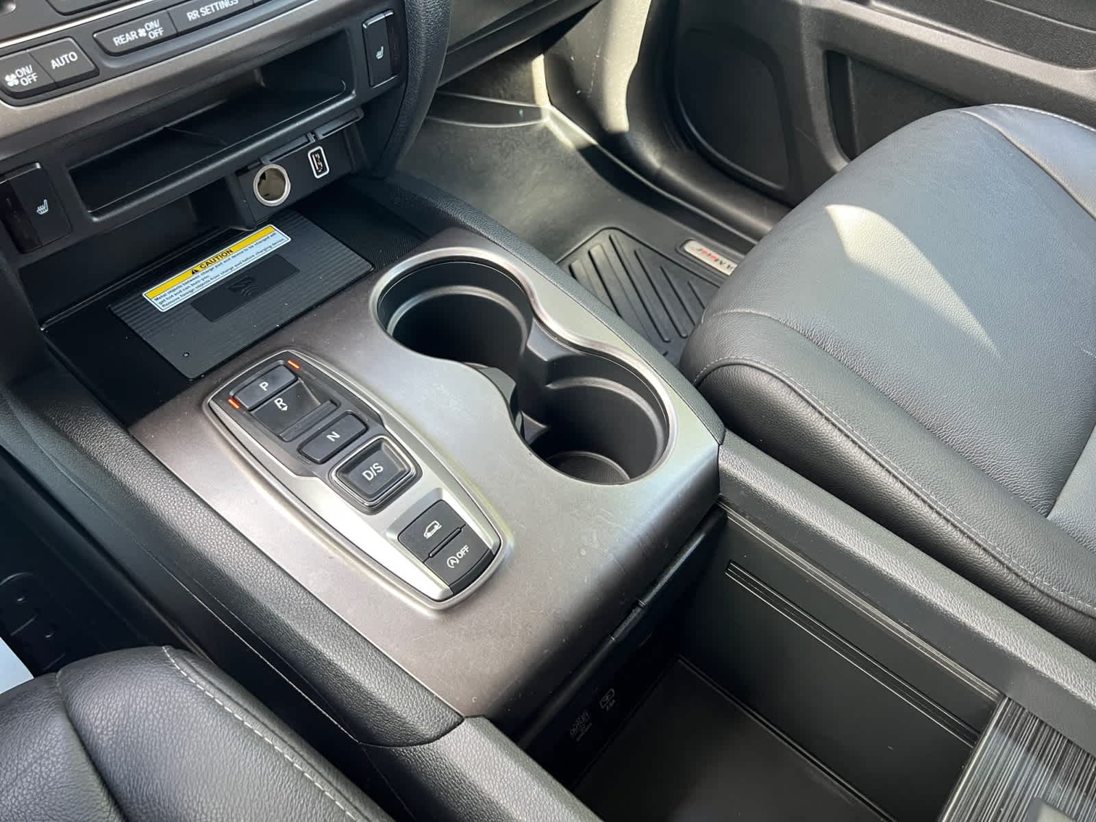 used 2022 Honda Pilot car, priced at $32,087