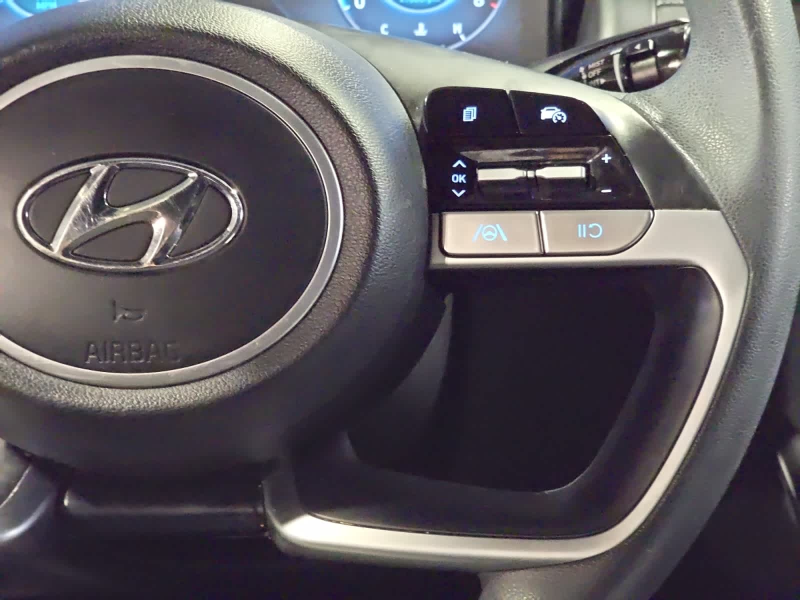 used 2023 Hyundai Santa Cruz car, priced at $27,095