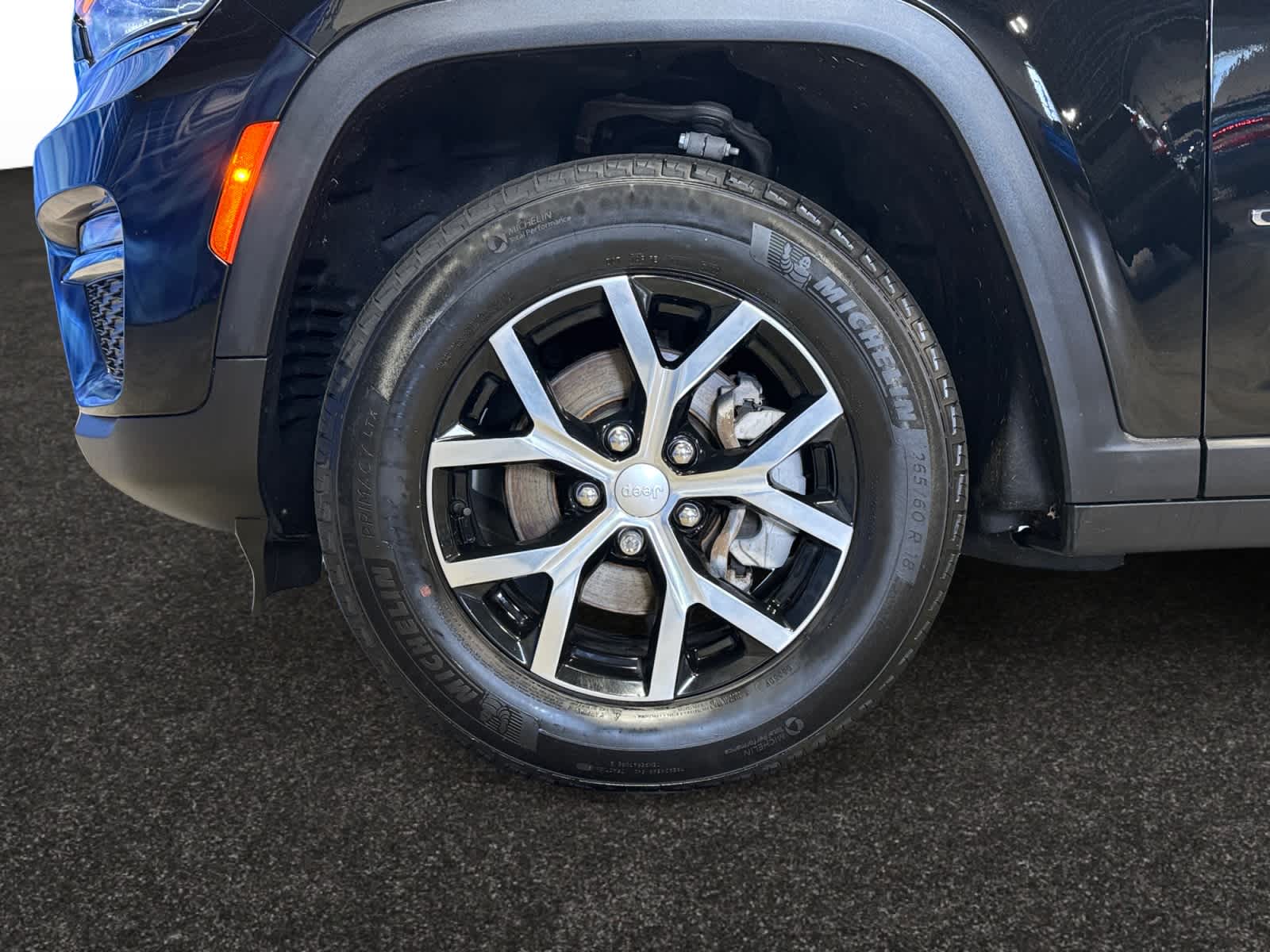 used 2023 Jeep Grand Cherokee car, priced at $29,466
