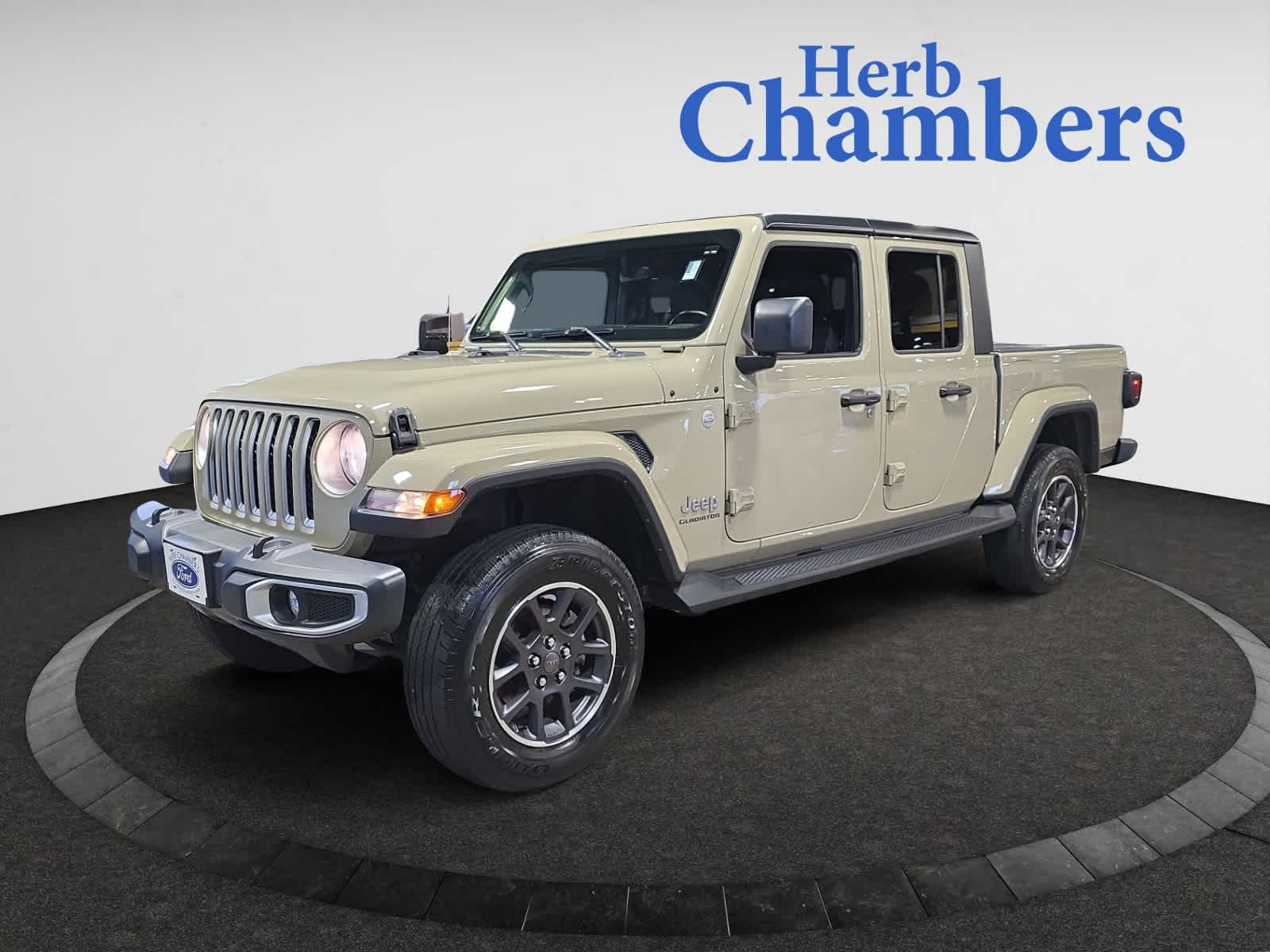 used 2022 Jeep Gladiator car, priced at $32,593