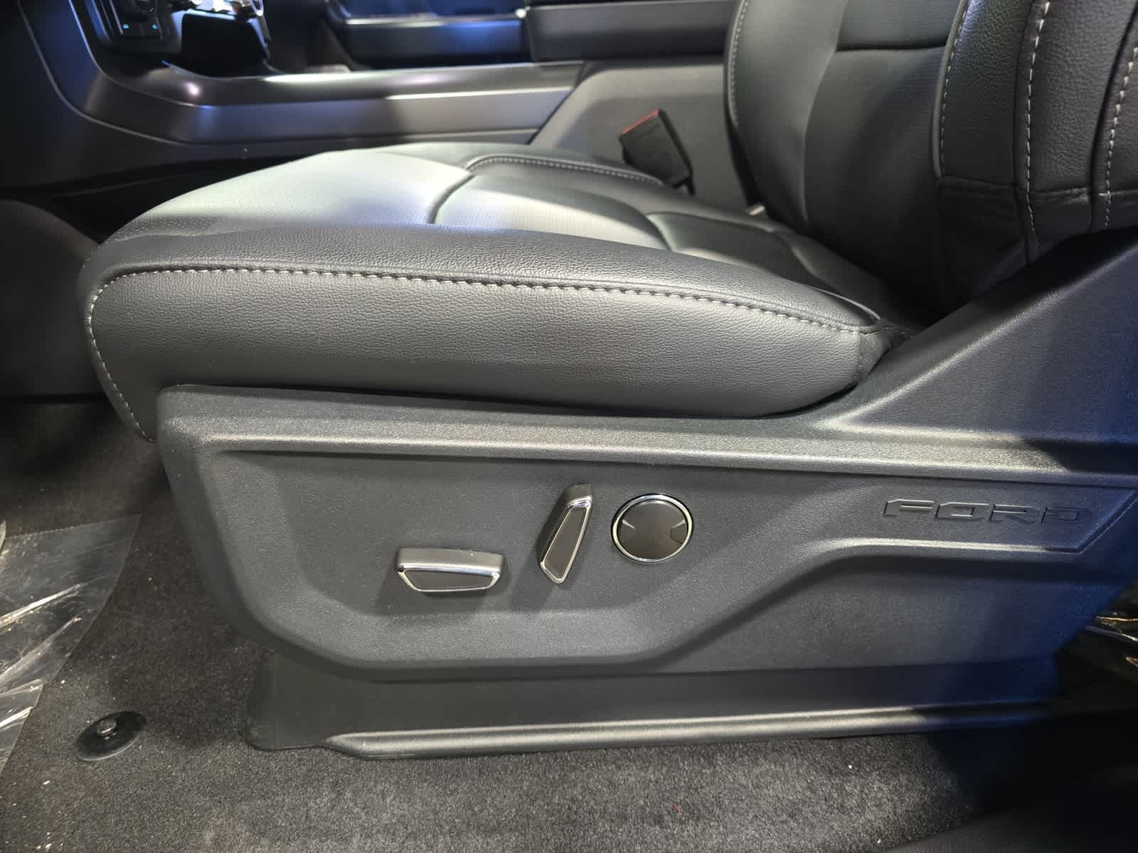 new 2025 Ford F-150 car, priced at $77,765