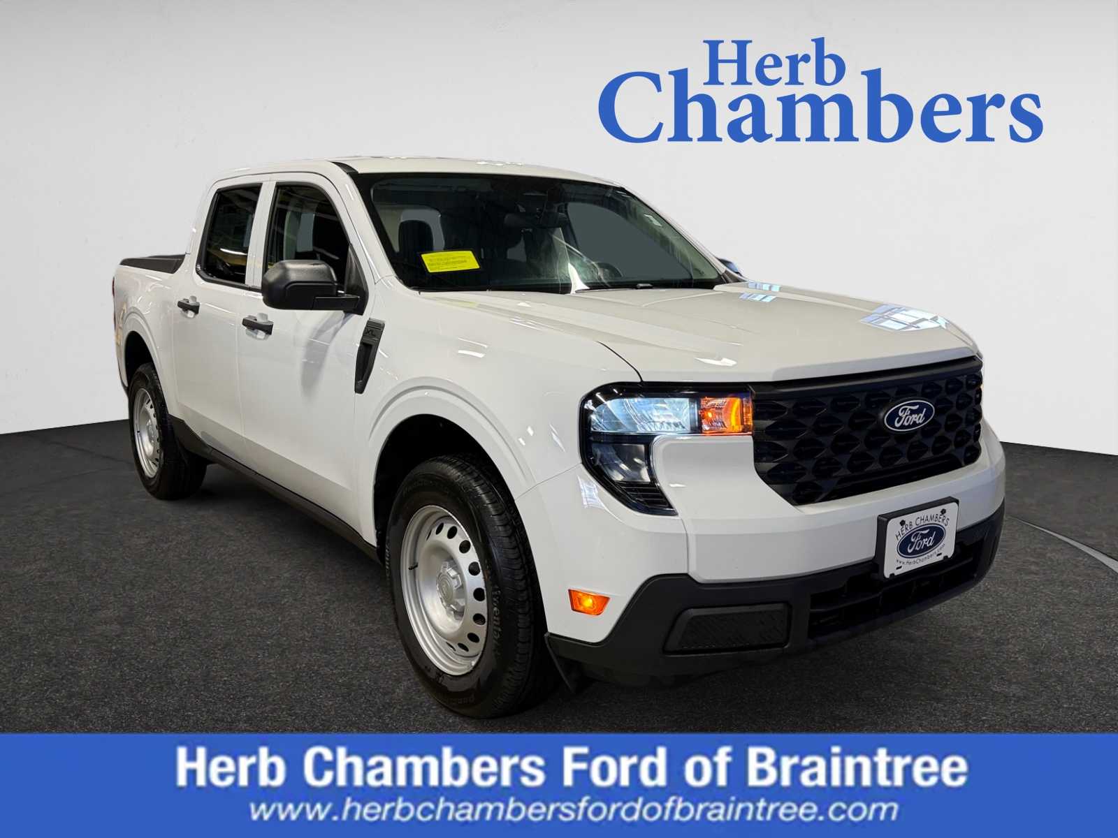 new 2025 Ford Maverick car, priced at $30,735