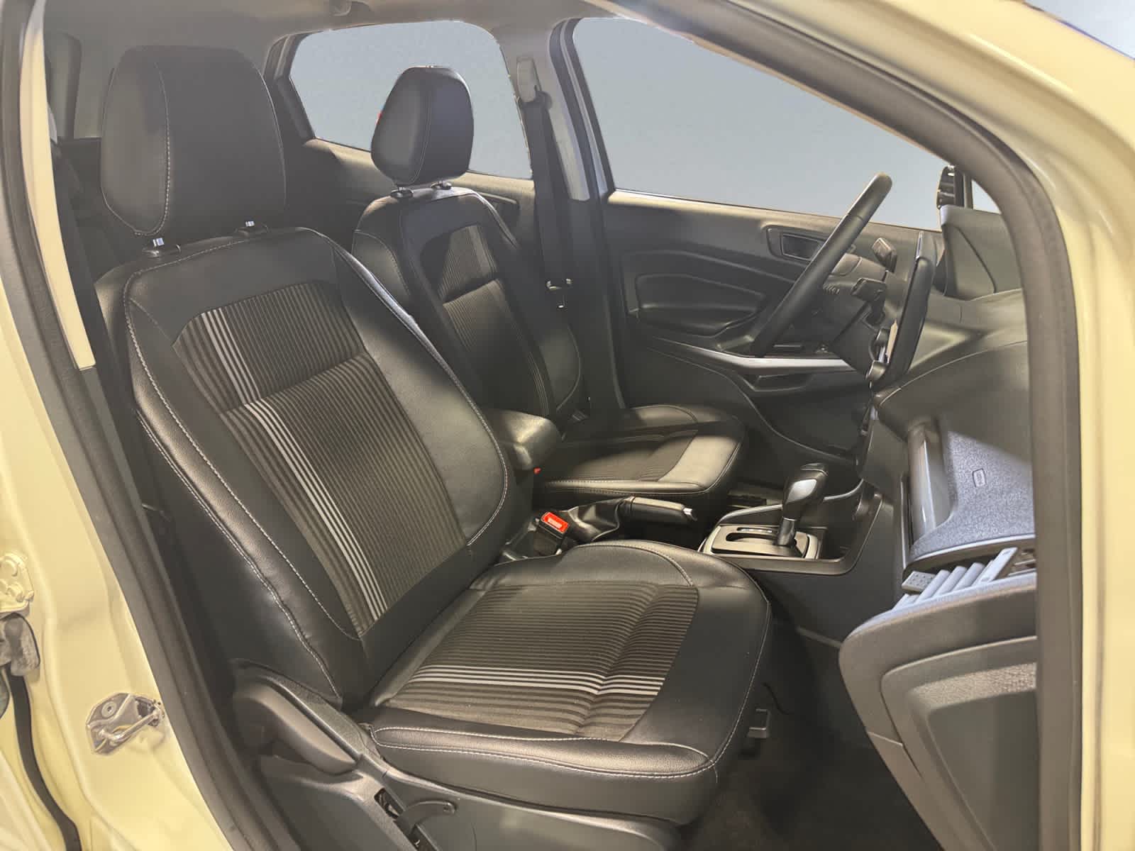 used 2022 Ford EcoSport car, priced at $21,348