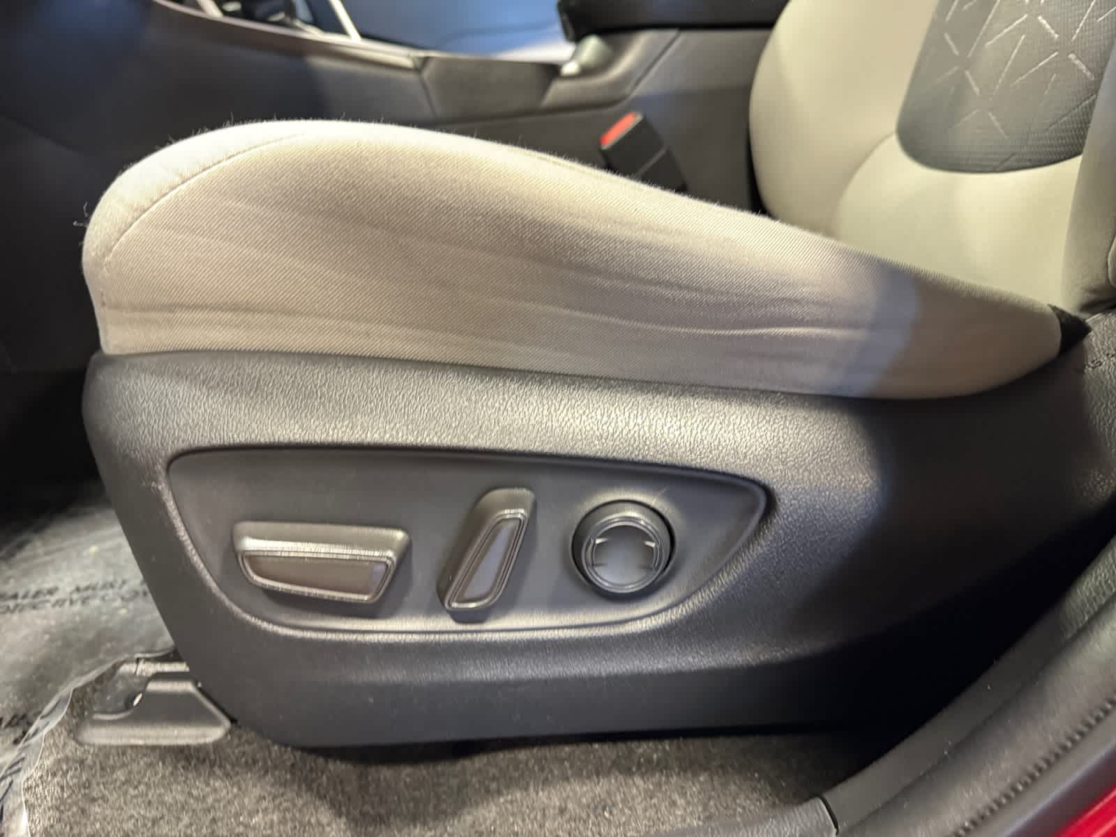 used 2021 Toyota RAV4 car, priced at $26,787