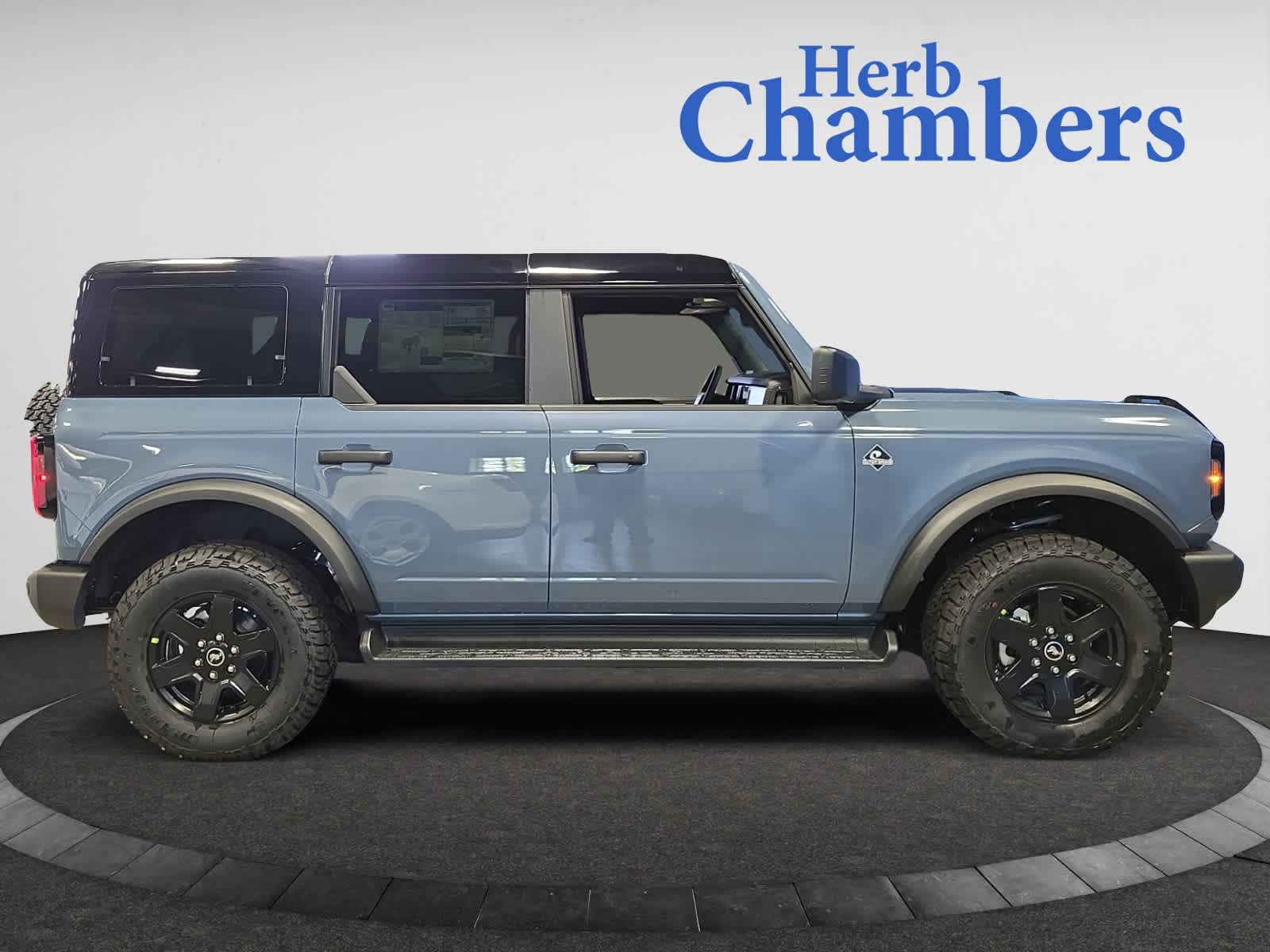 new 2025 Ford Bronco car, priced at $52,395