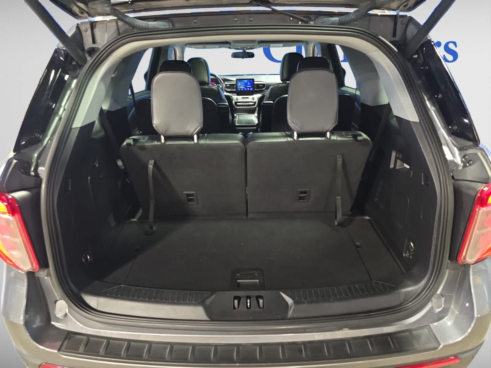 used 2022 Ford Explorer car, priced at $31,137